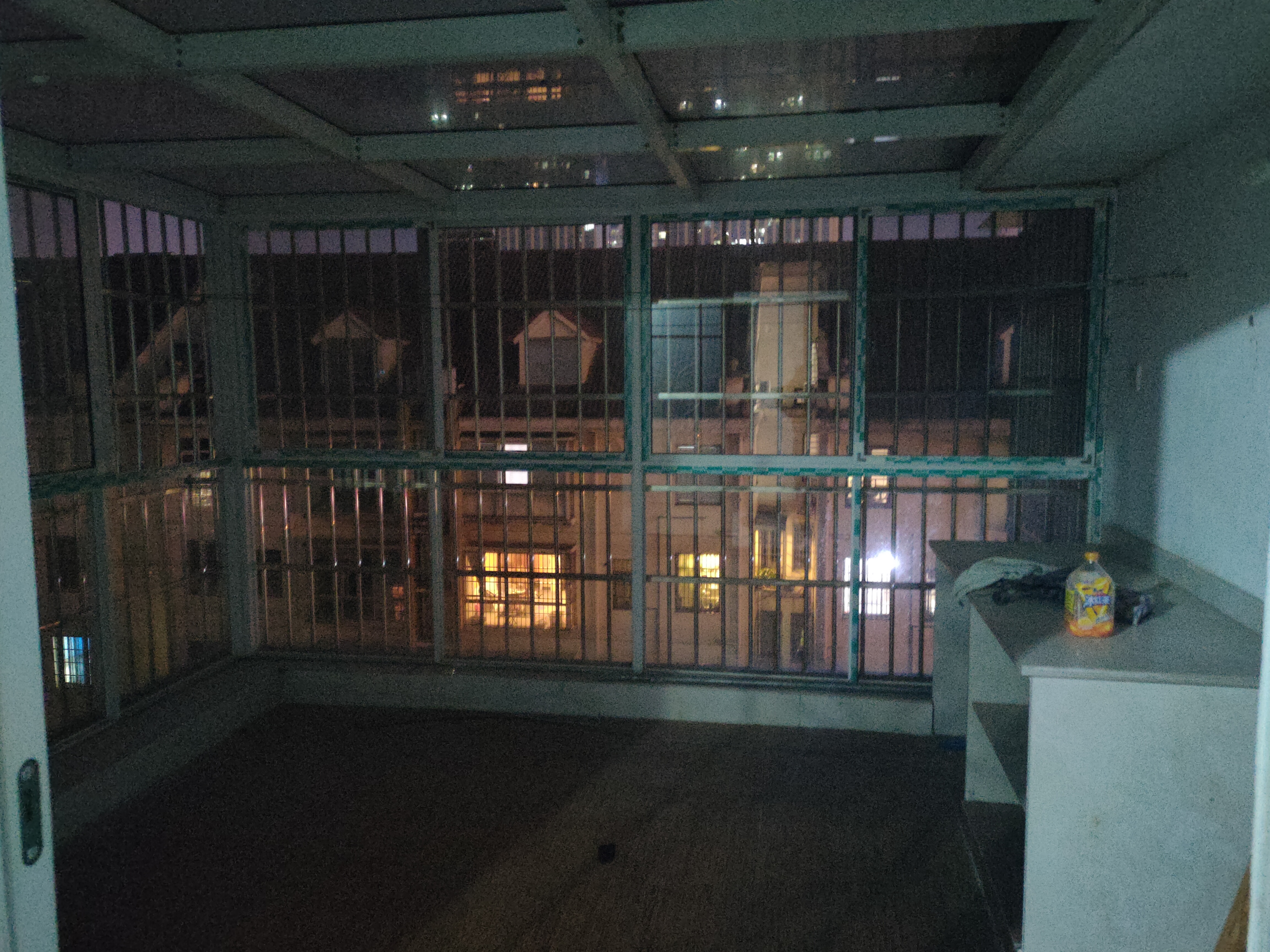 新星小区 5室2厅2卫 1700.0元/月 新星小区 5室2厅2卫 1700.0元/月室内图