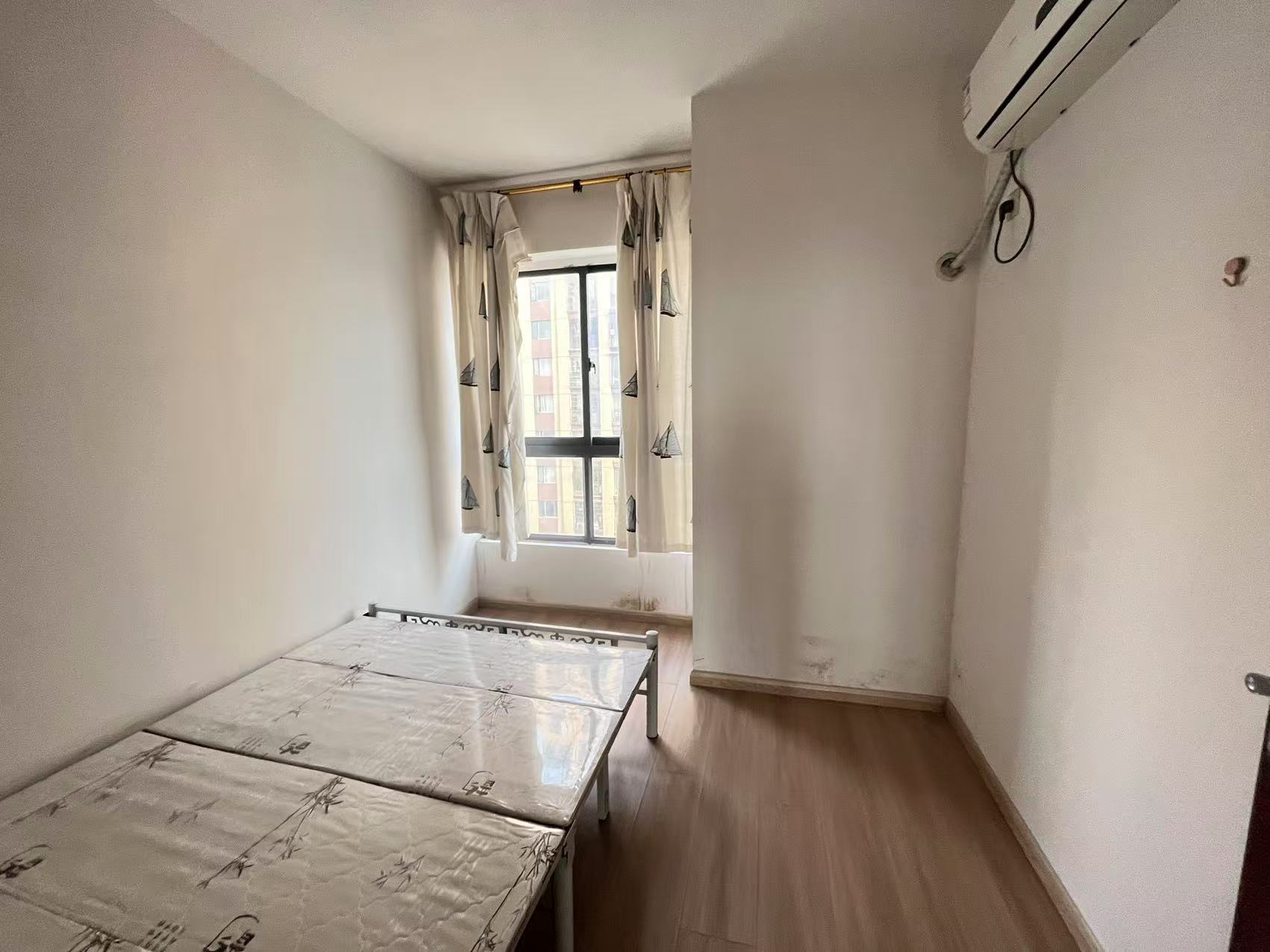 佛奥康桥水岸 2室2厅1卫 1600.0元/月 佛奥康桥水岸 2室2厅1卫 1600.0元/月室内图