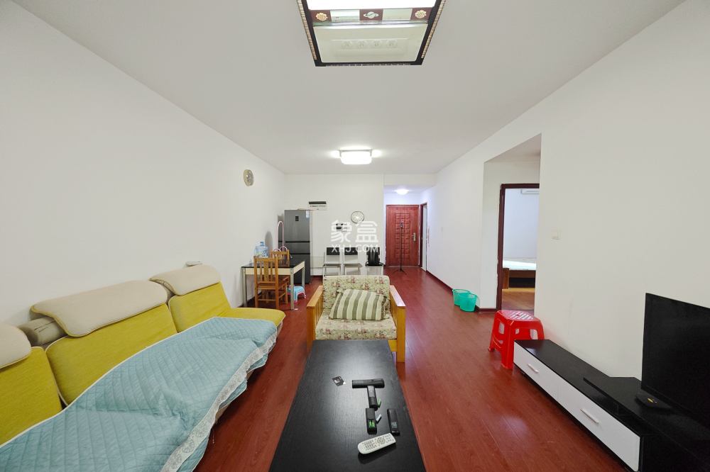 新城新世界一二三期  2室2厅1卫    69.8万