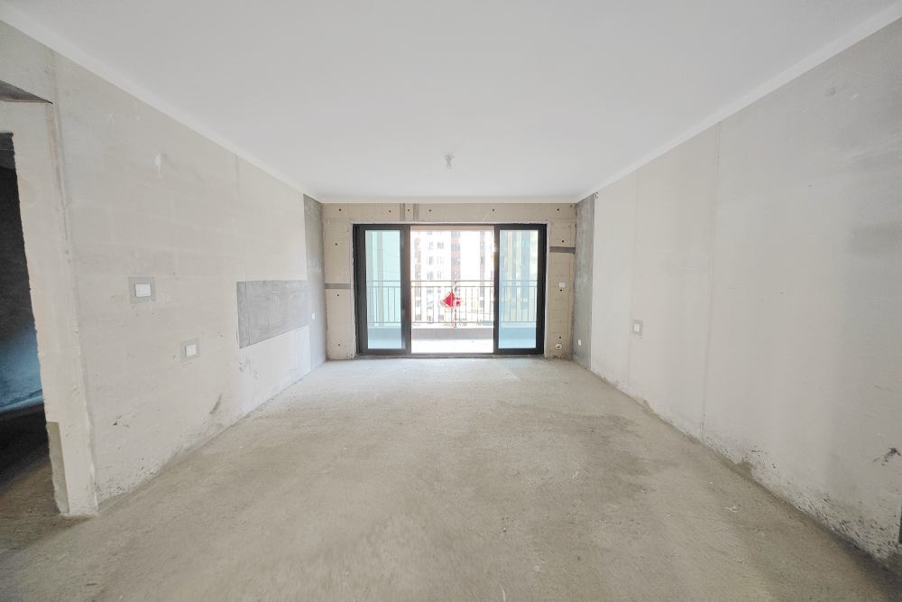 保利大都汇四期  4室2厅2卫    150.0万