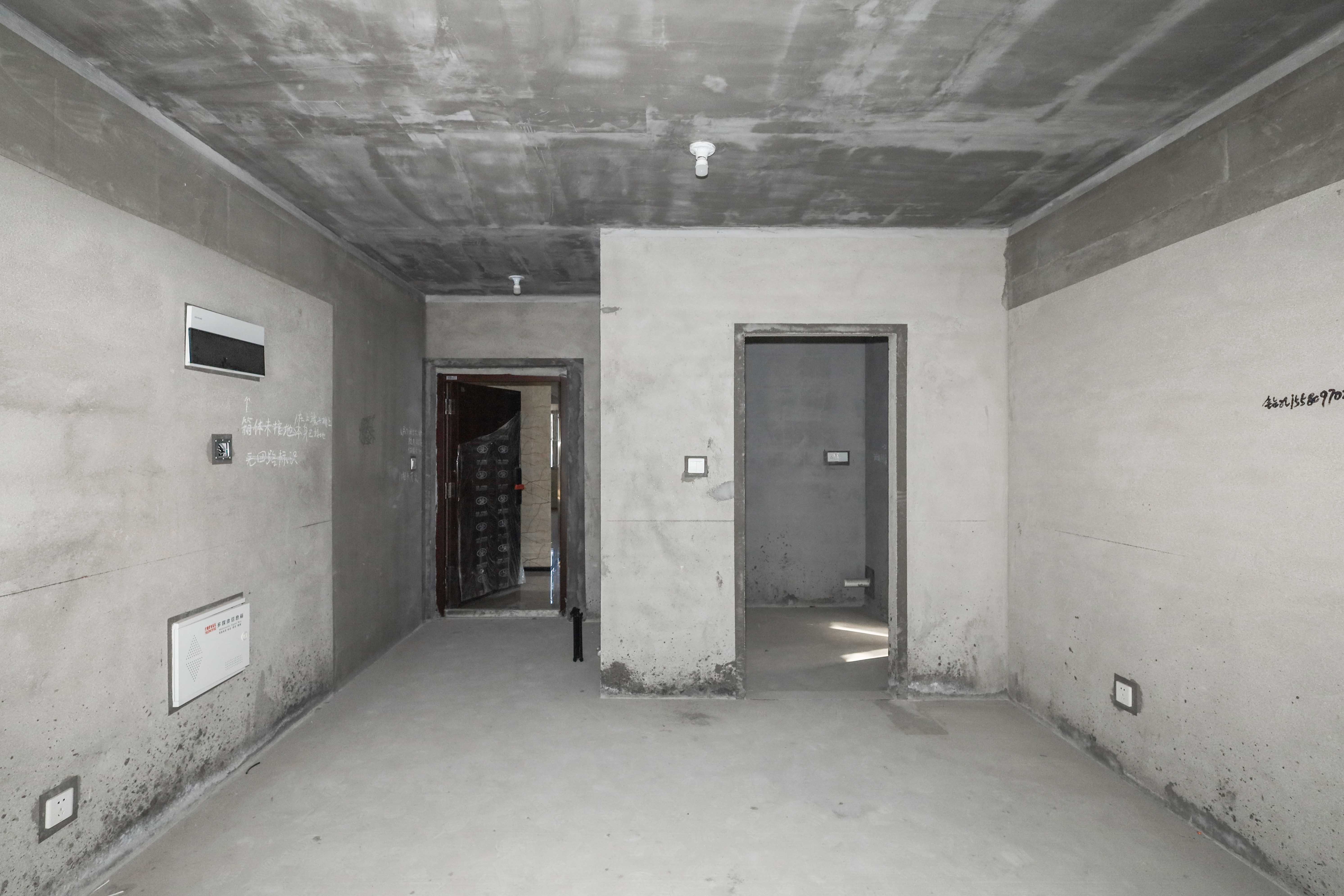 中国铁建梅溪青秀三期  3室2厅2卫   142.00万其他