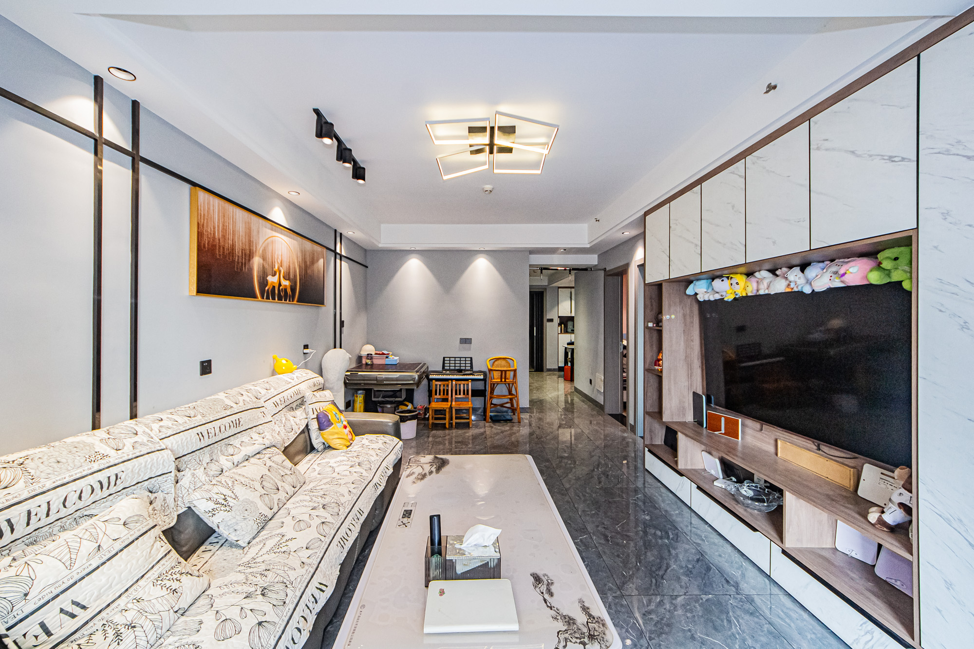 北辰三角洲C2区  3室2厅1卫    123.7万 北辰三角洲C2区  3室2厅1卫    123.7万客厅