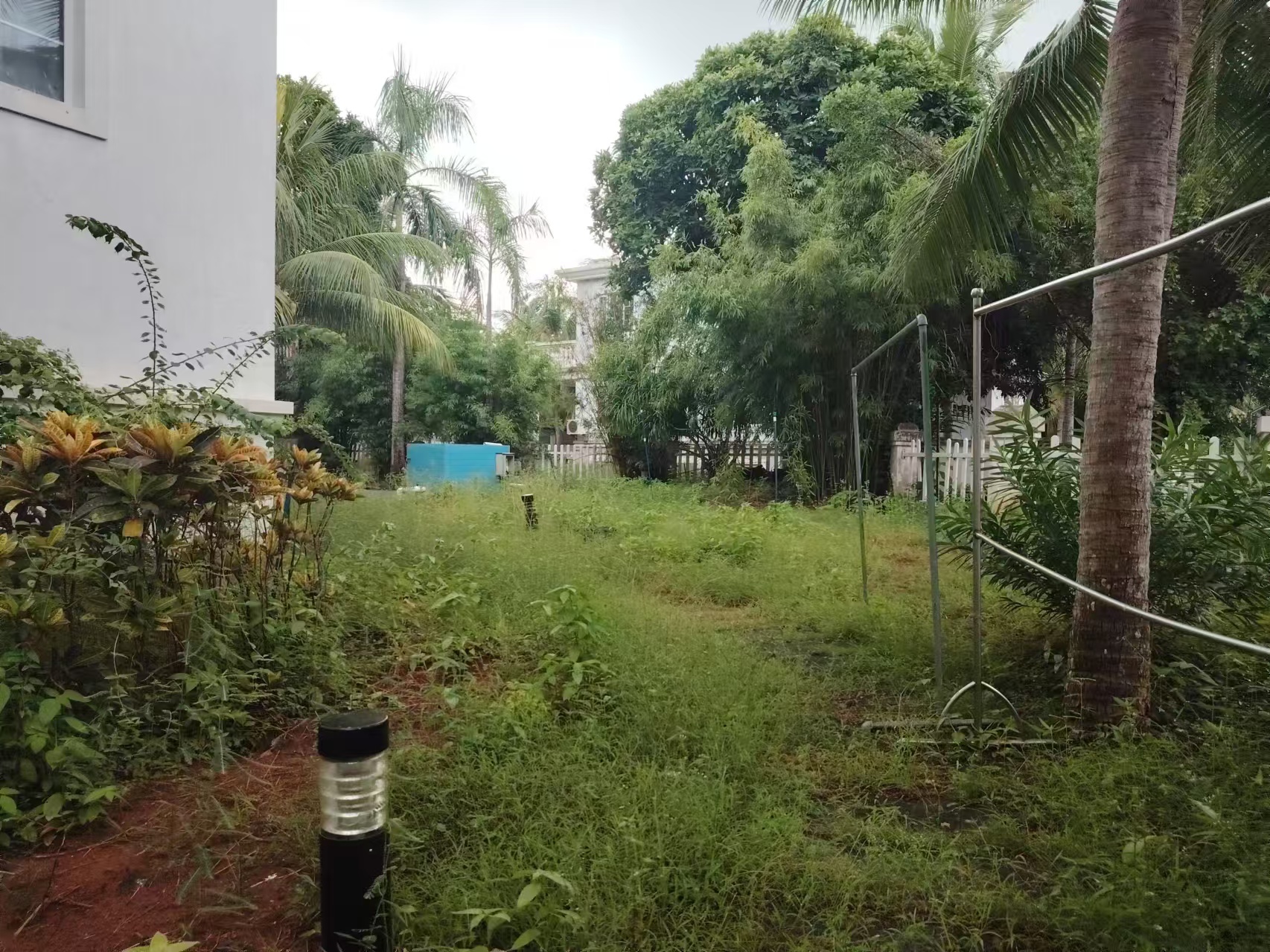 黄金海岸花园  5室2厅5卫    1500.0万 黄金海岸花园  5室2厅5卫    1500.0万室内图