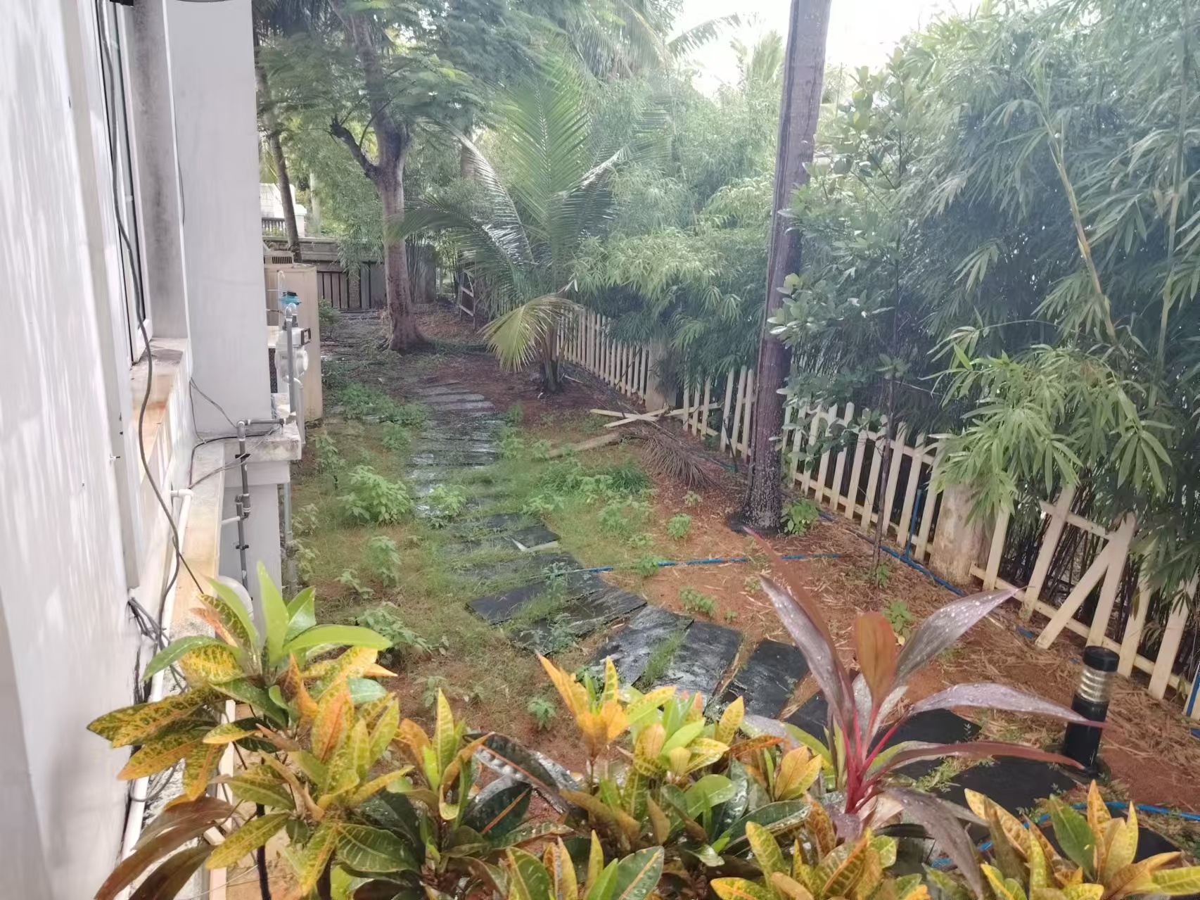 黄金海岸花园  5室2厅5卫    1500.0万 黄金海岸花园  5室2厅5卫    1500.0万室内图