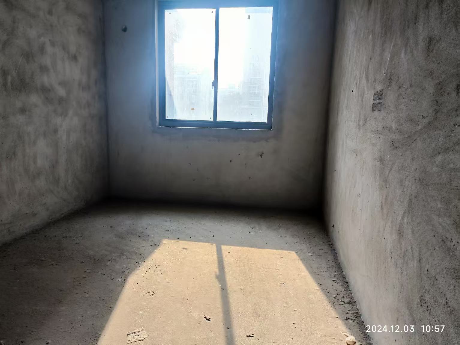 欣天蓝郡 4室2厅2卫 65.0万 欣天蓝郡 4室2厅2卫 65.0万室内图