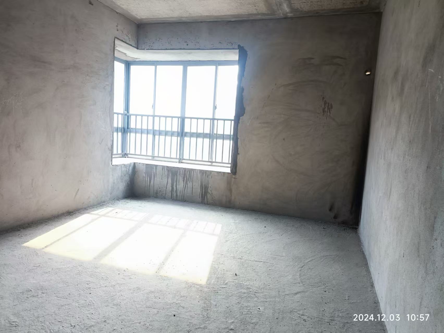 欣天蓝郡 4室2厅2卫 65.0万 欣天蓝郡 4室2厅2卫 65.0万室内图