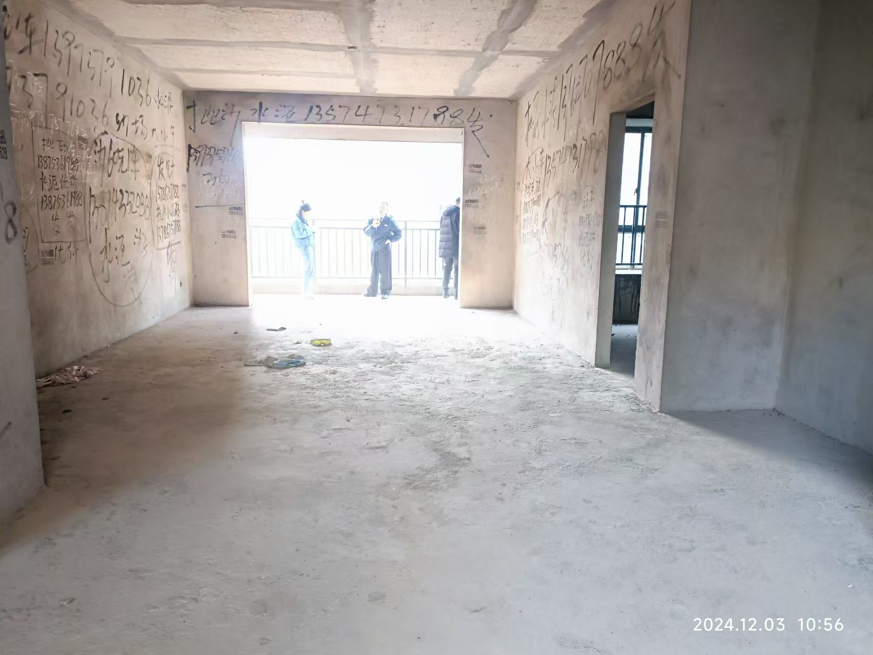 欣天蓝郡 4室2厅2卫 65.0万 欣天蓝郡 4室2厅2卫 65.0万室内图