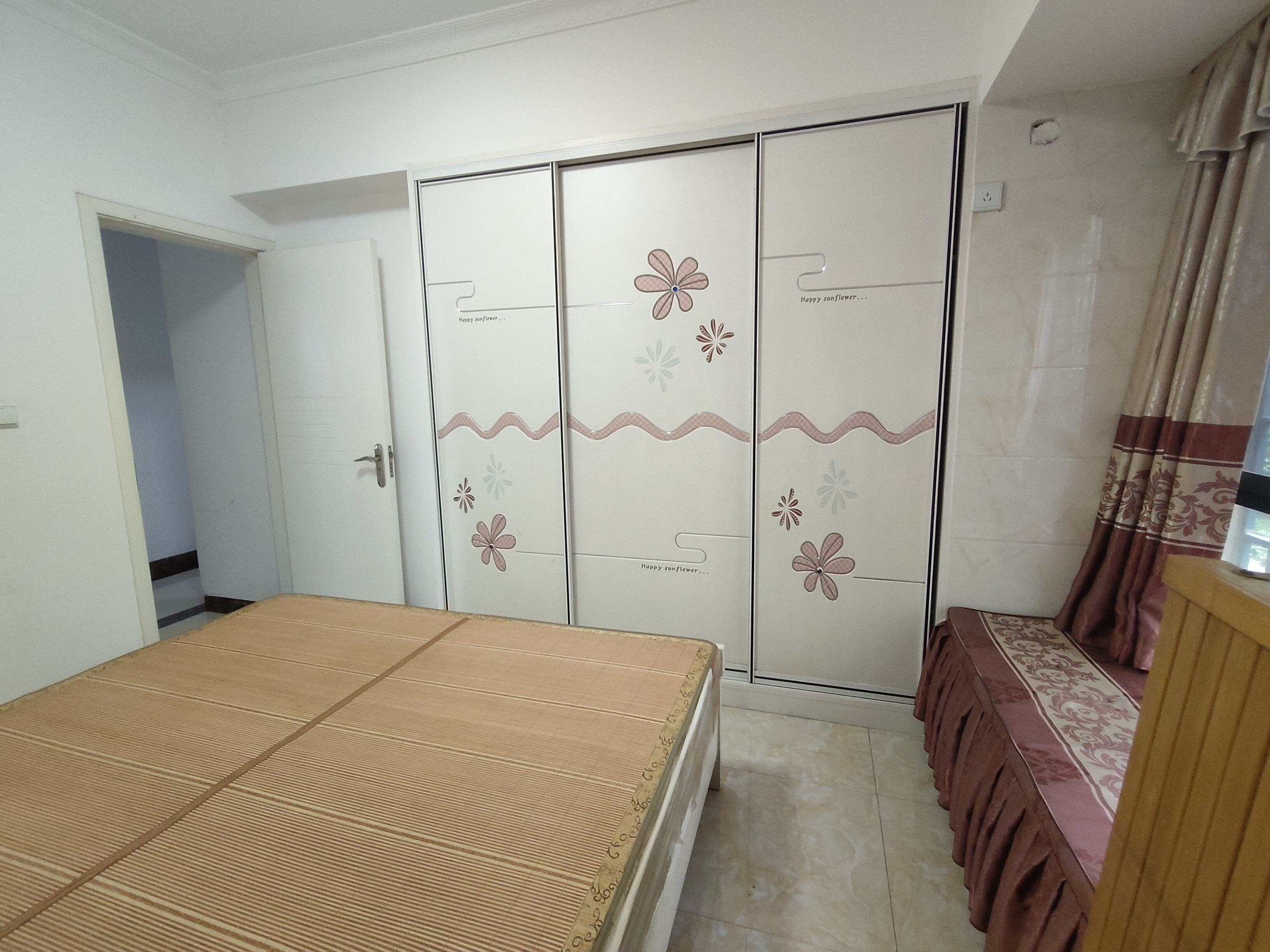 恒昇中央公园 3室2厅2卫 1500.0元/月 恒昇中央公园 3室2厅2卫 1500.0元/月室内图