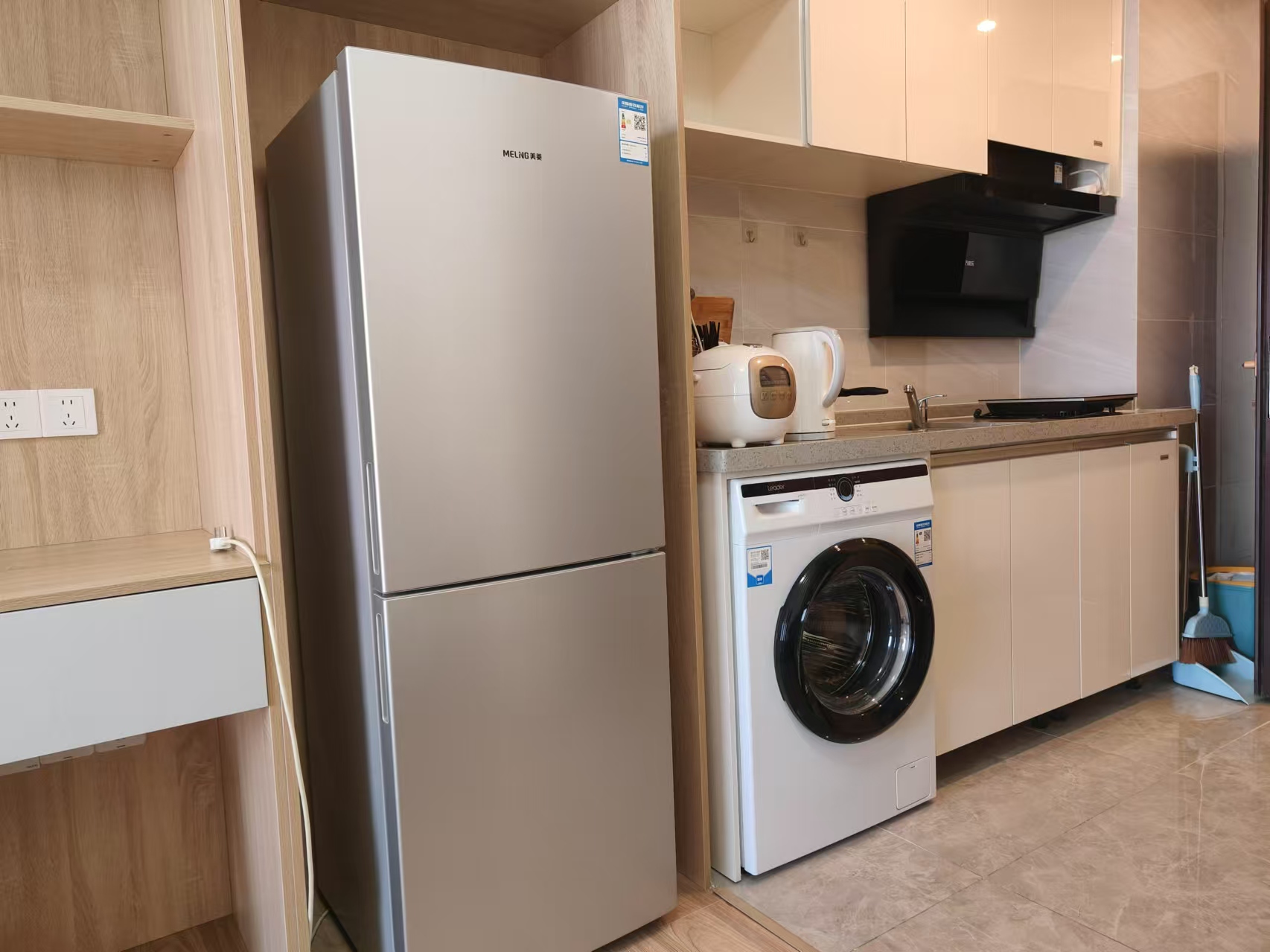 碧桂园壹中心 1室1厅1卫 1100.0元/月 碧桂园壹中心 1室1厅1卫 1100.0元/月室内图