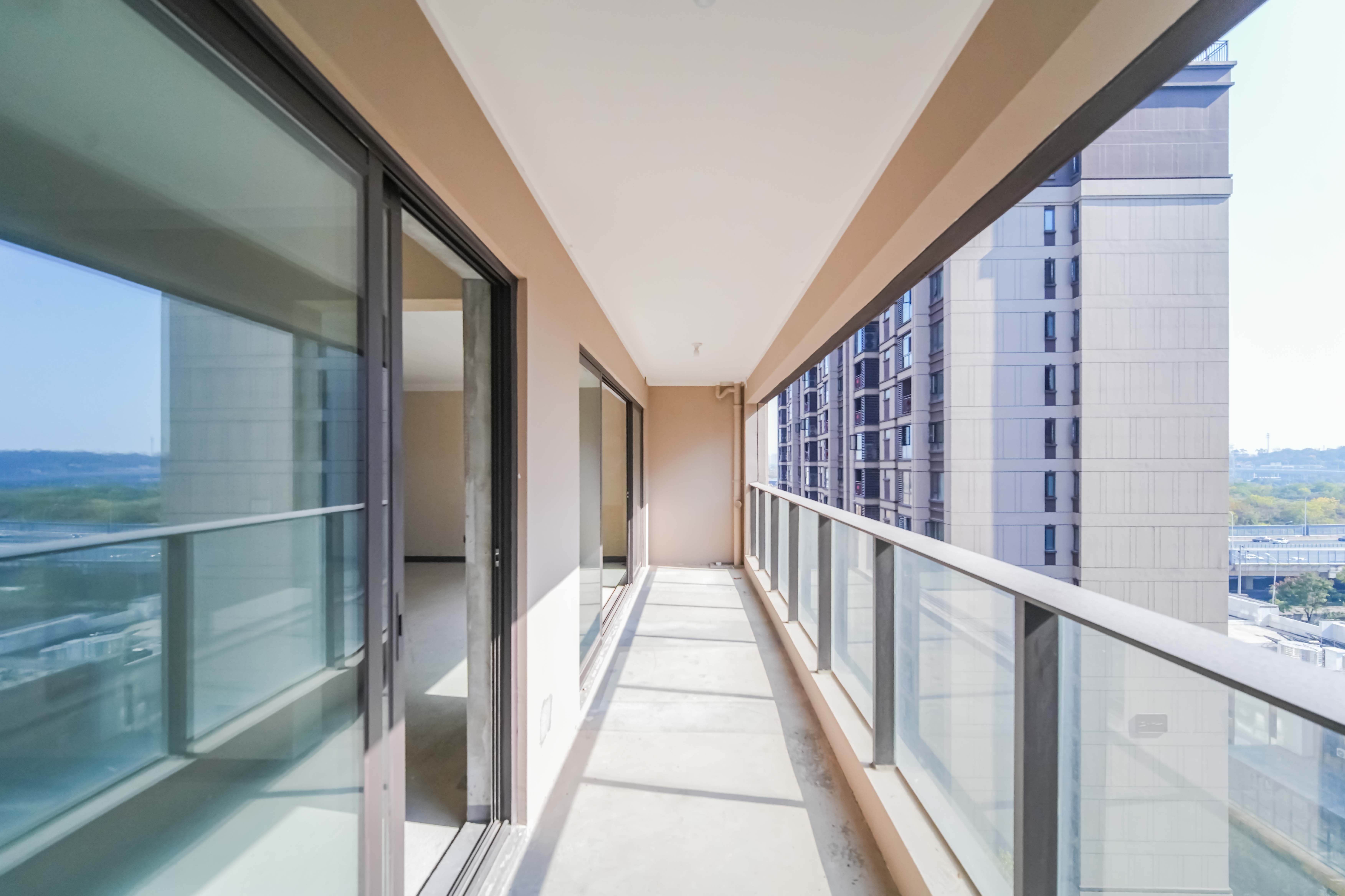 建发玖洲和玺  4室2厅2卫   238.00万其他