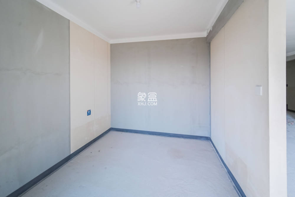 建發(fā)玖洲和璽  4室2廳2衛(wèi)    188.0萬
