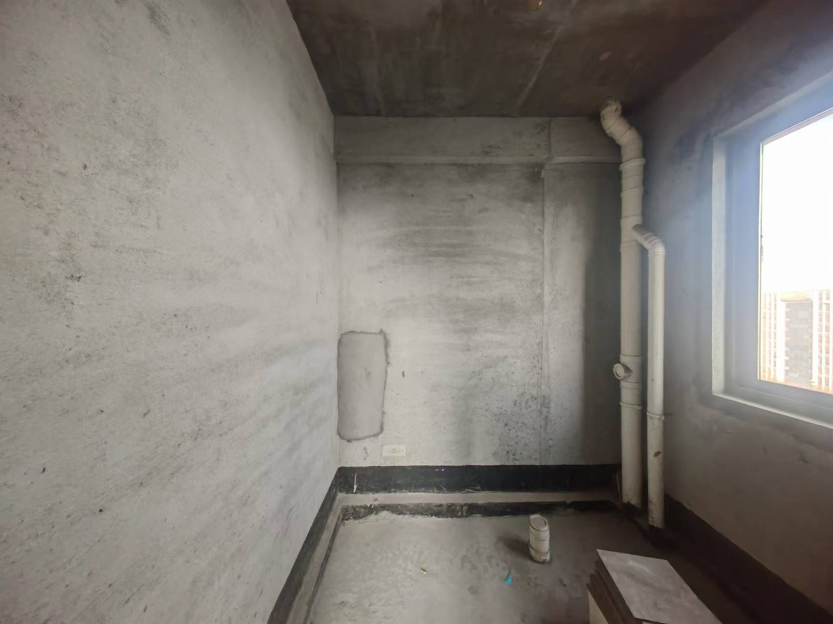 鑫远和城（一、二期）  5室3厅3卫    2000.0元/月室内图