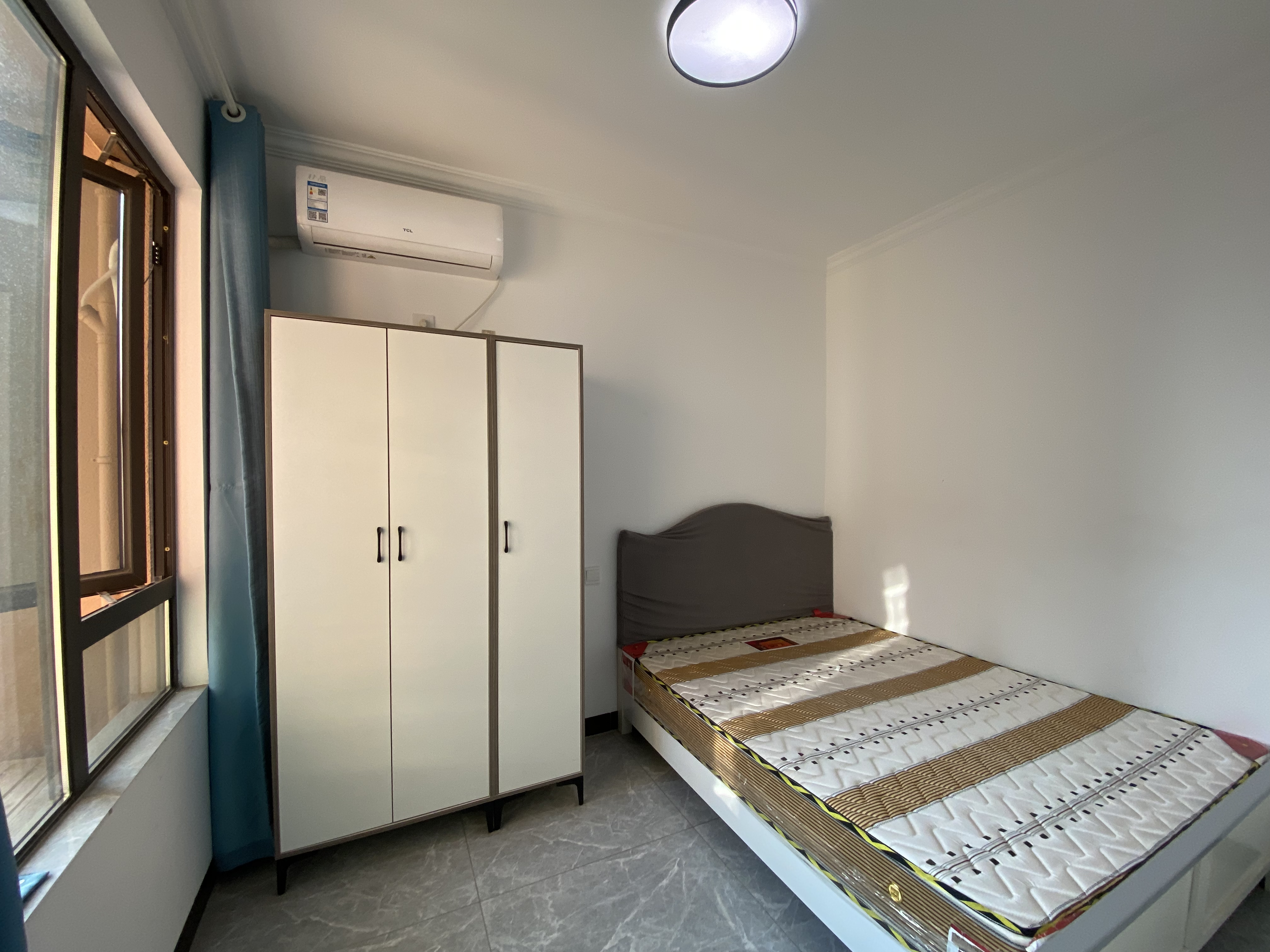 东合新苑 2室2厅1卫 2000.0元/月 东合新苑 2室2厅1卫 2000.0元/月室内图