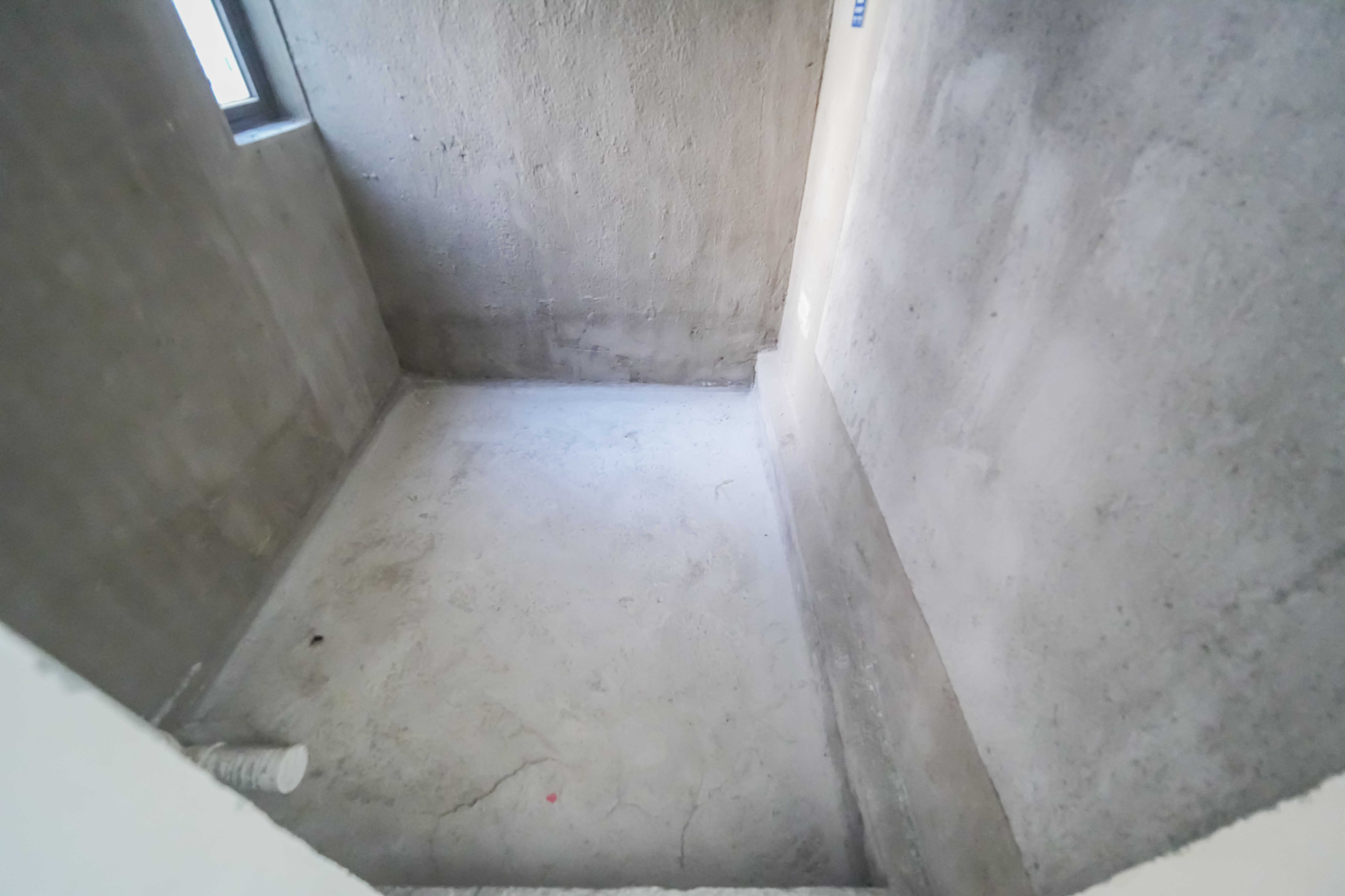 建发玖洲和玺  4室2厅2卫   180.00万其他