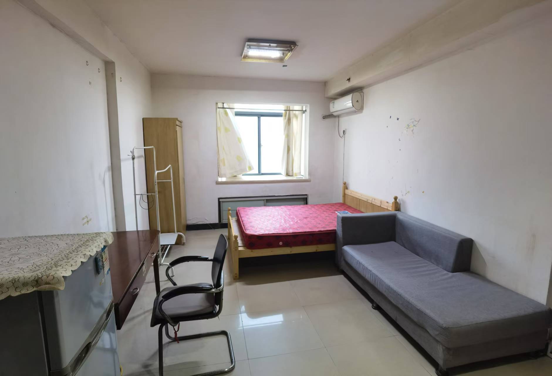 东方银座(东方摩卡) 1室1厅1卫 1300.0元/月 东方银座(东方摩卡) 1室1厅1卫 1300.0元/月室内图