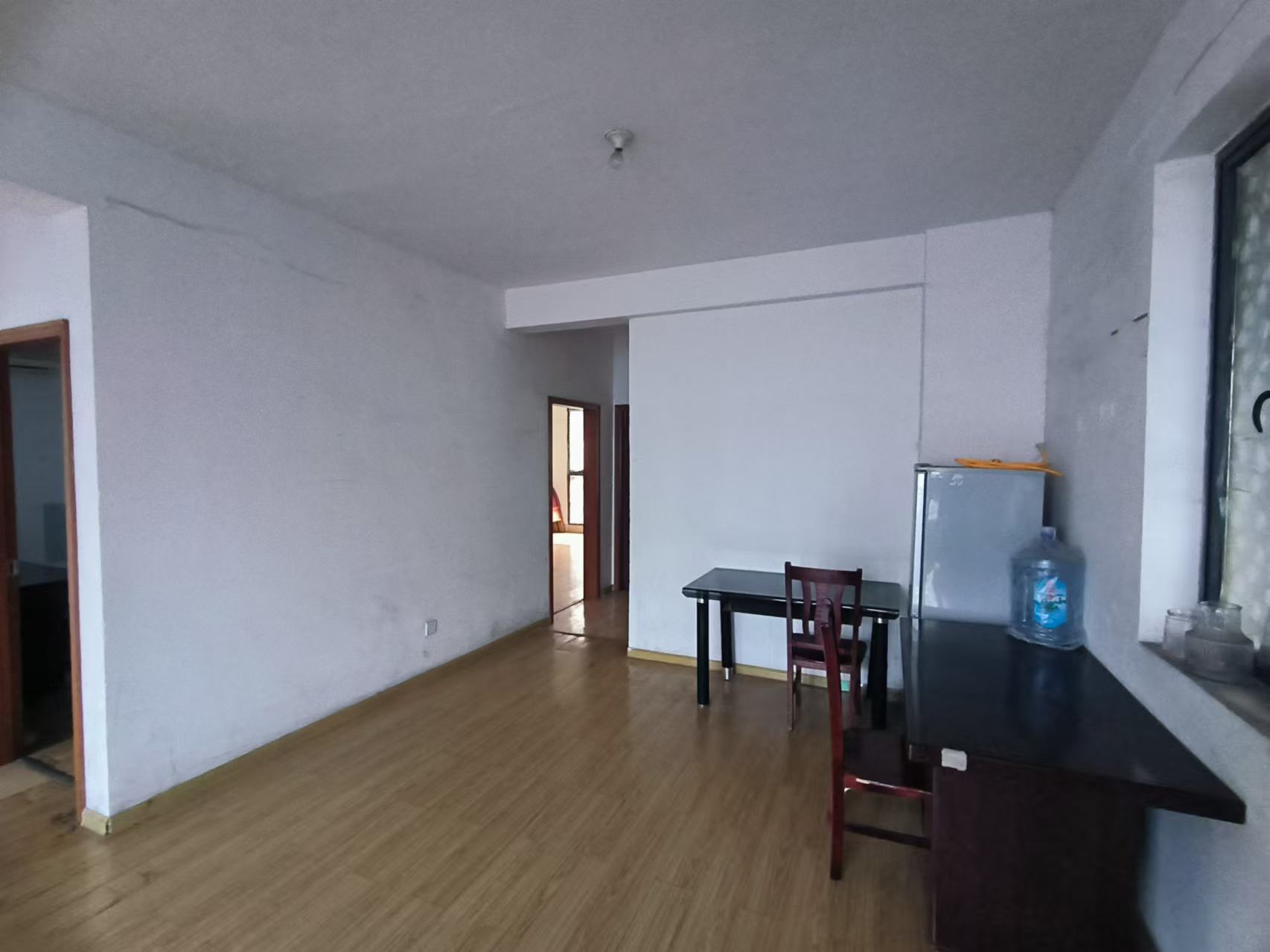 泰山公馆 1室0厅0卫 1800.0元/月 泰山公馆 1室0厅0卫 1800.0元/月室内图