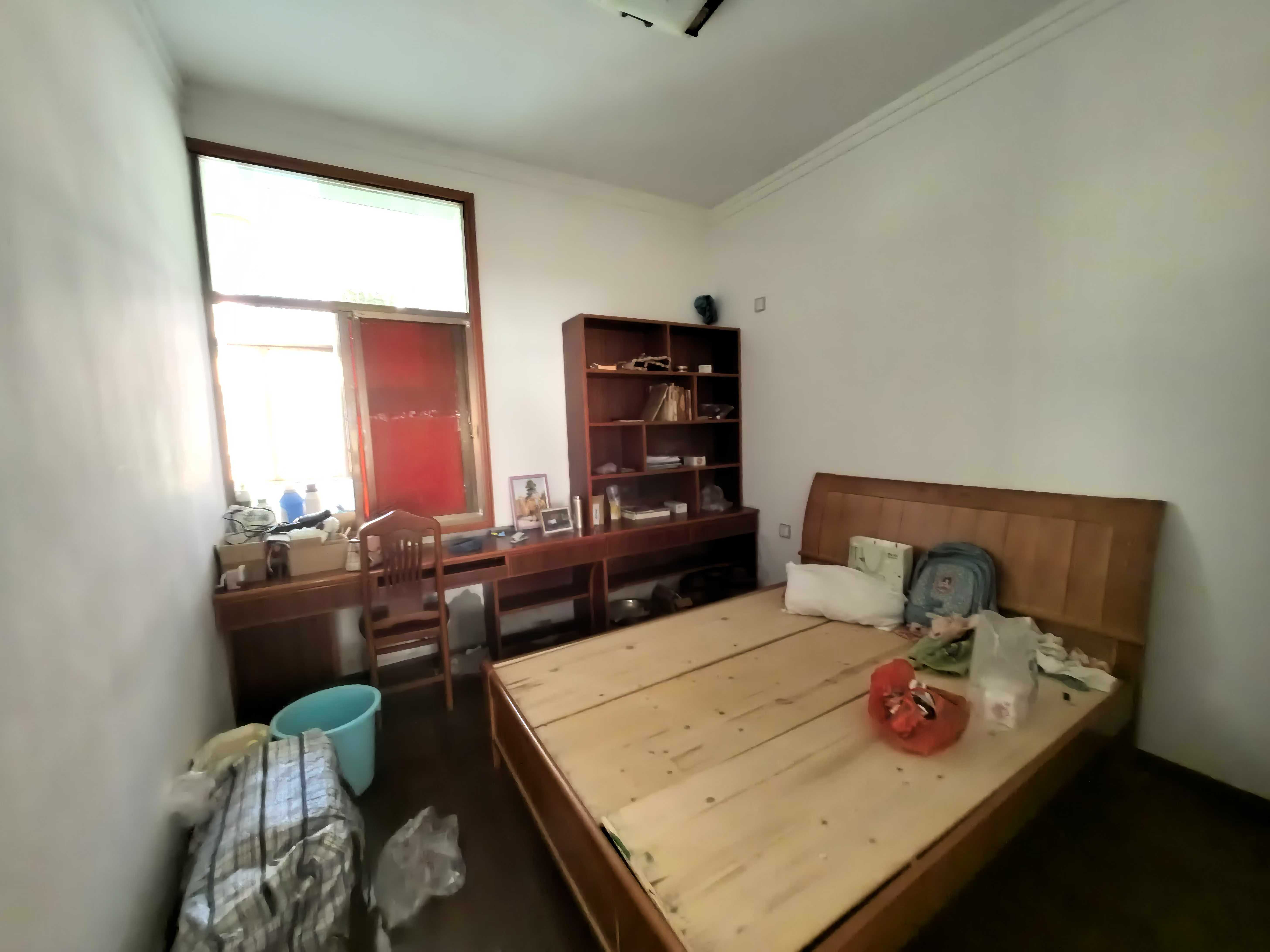 明月小区 3室2厅2卫 1400.0元/月 明月小区 3室2厅2卫 1400.0元/月室内图