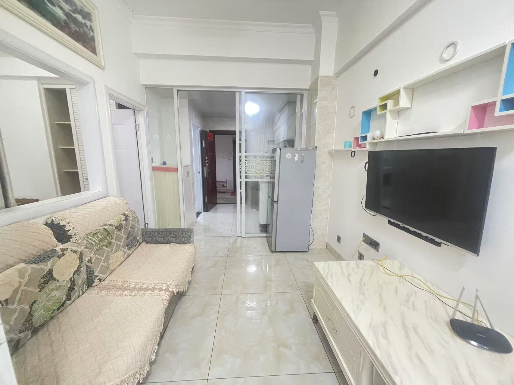 和厚园小区二期 2室2厅1卫 1300.0元/月 和厚园小区二期 2室2厅1卫 1300.0元/月室内图