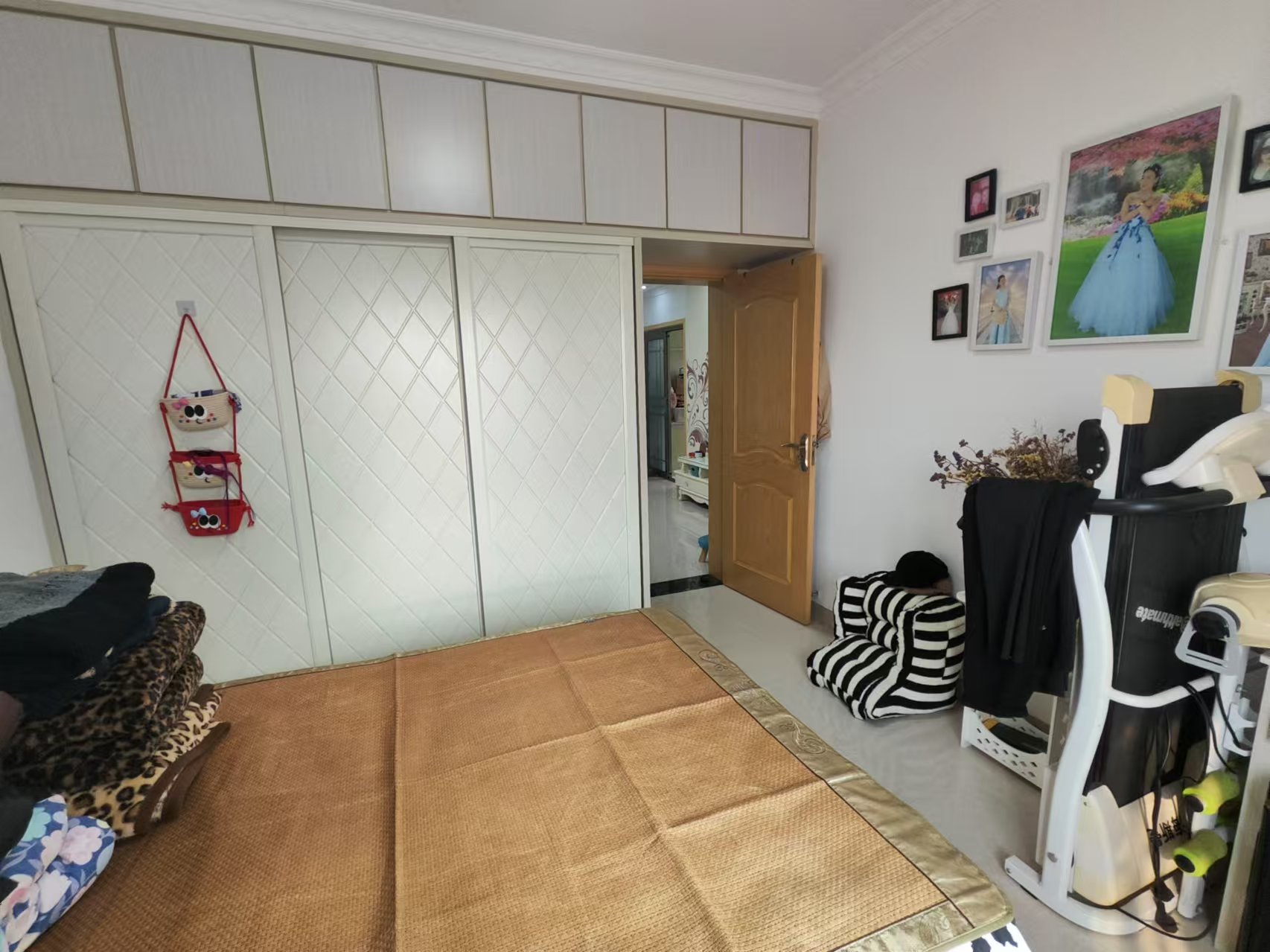 景湖春天 2室1厅1卫 35.8万 景湖春天 2室1厅1卫 35.8万室内图