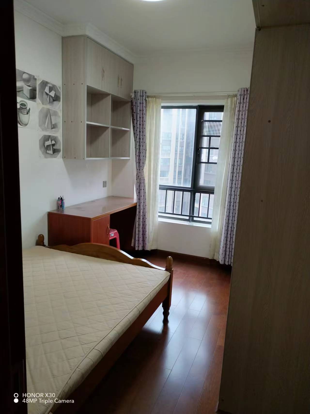 五矿紫湖香醍 4室2厅2卫 2400.0元/月 五矿紫湖香醍 4室2厅2卫 2400.0元/月室内图