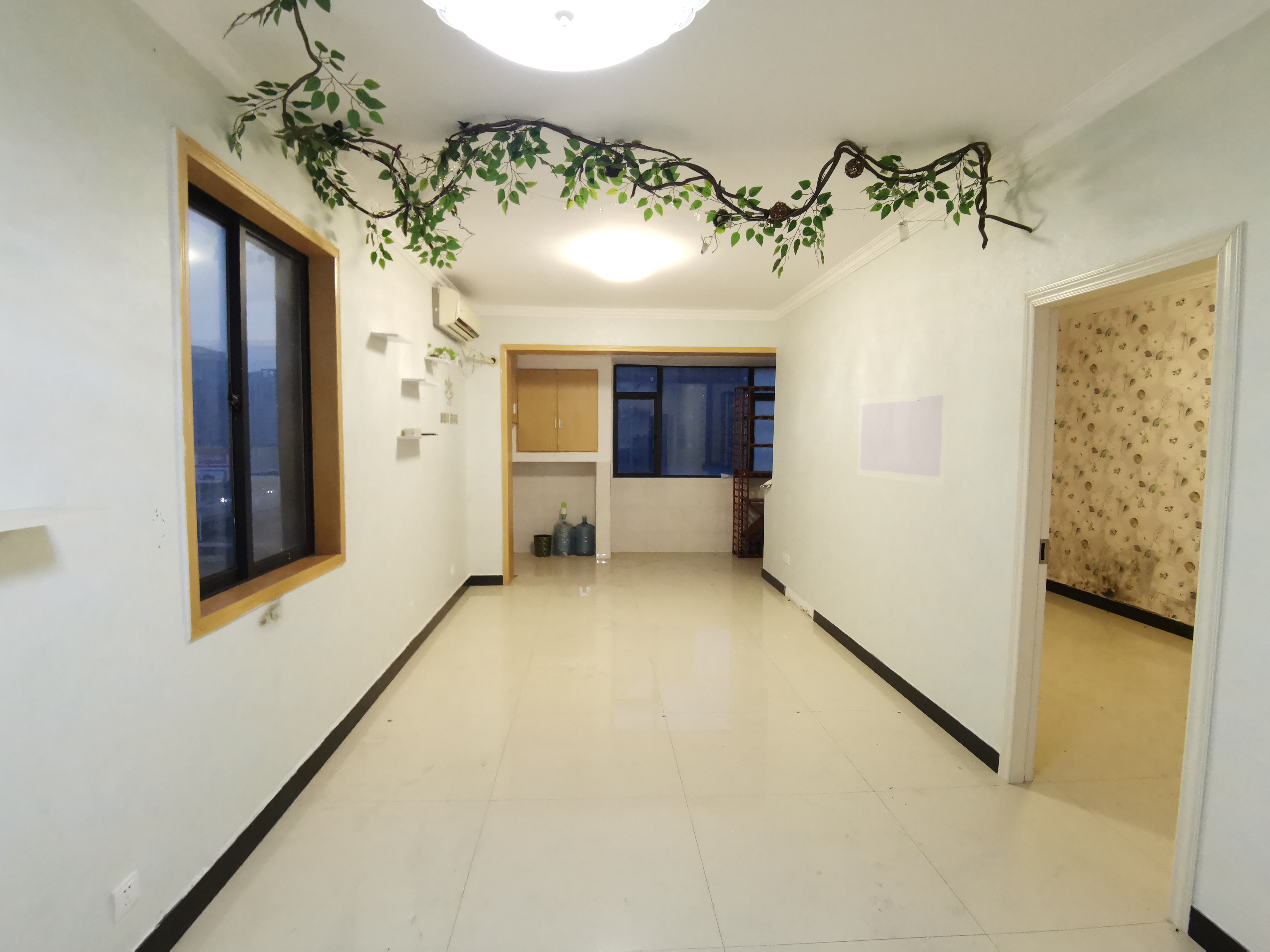 锦湘国际星城三期(锦绣苑) 1室1厅1卫 1600.0元/月 锦湘国际星城三期(锦绣苑) 1室1厅1卫 1600.0元/月室内图