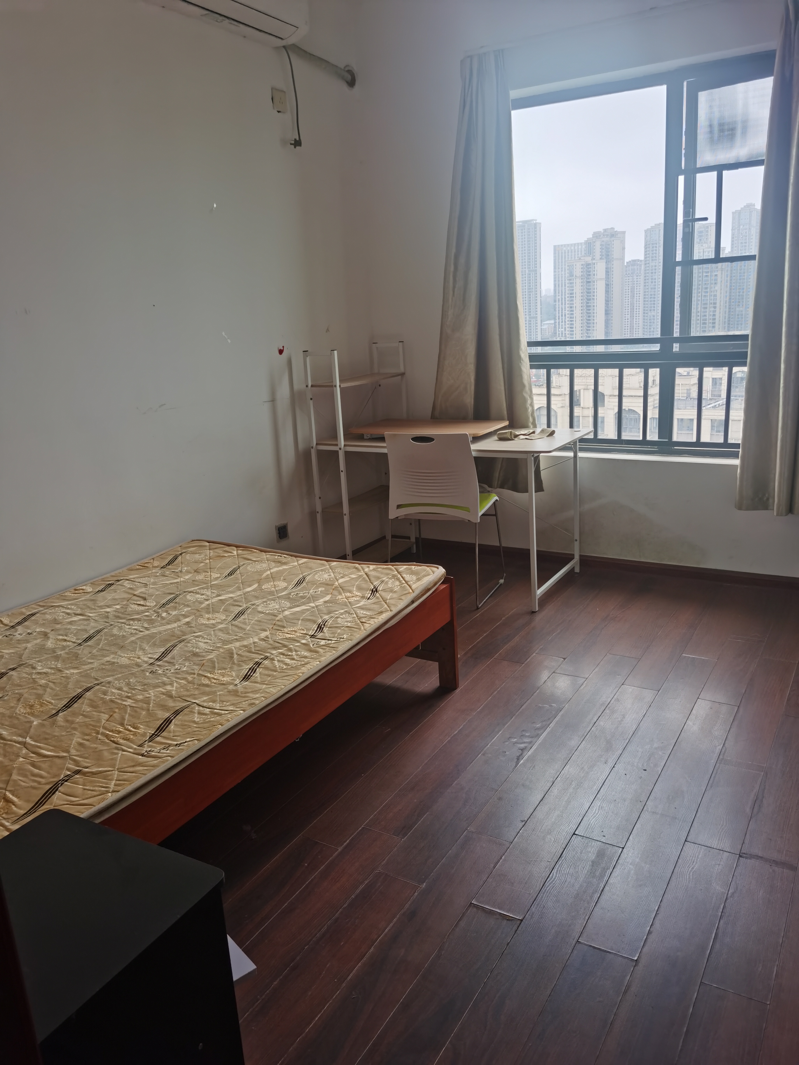 中海梅溪湖壹号  3室2厅2卫   2800.00元/月室内图