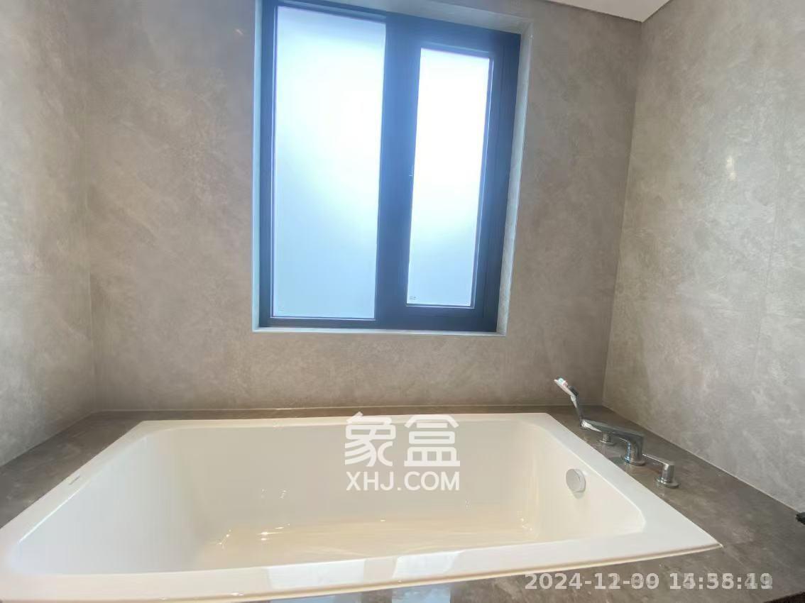 长沙悦府（华润万象城）  3室2厅3卫   9000.00元/月室内图