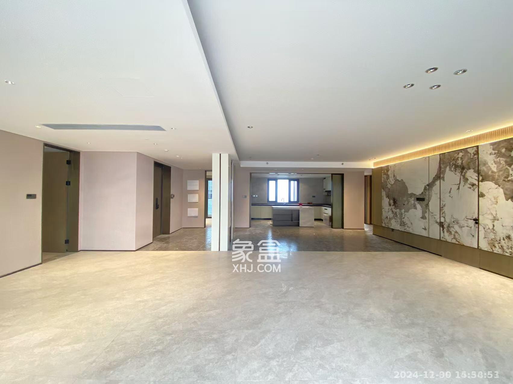 长沙悦府（华润万象城）  3室2厅3卫   9000.00元/月室内图