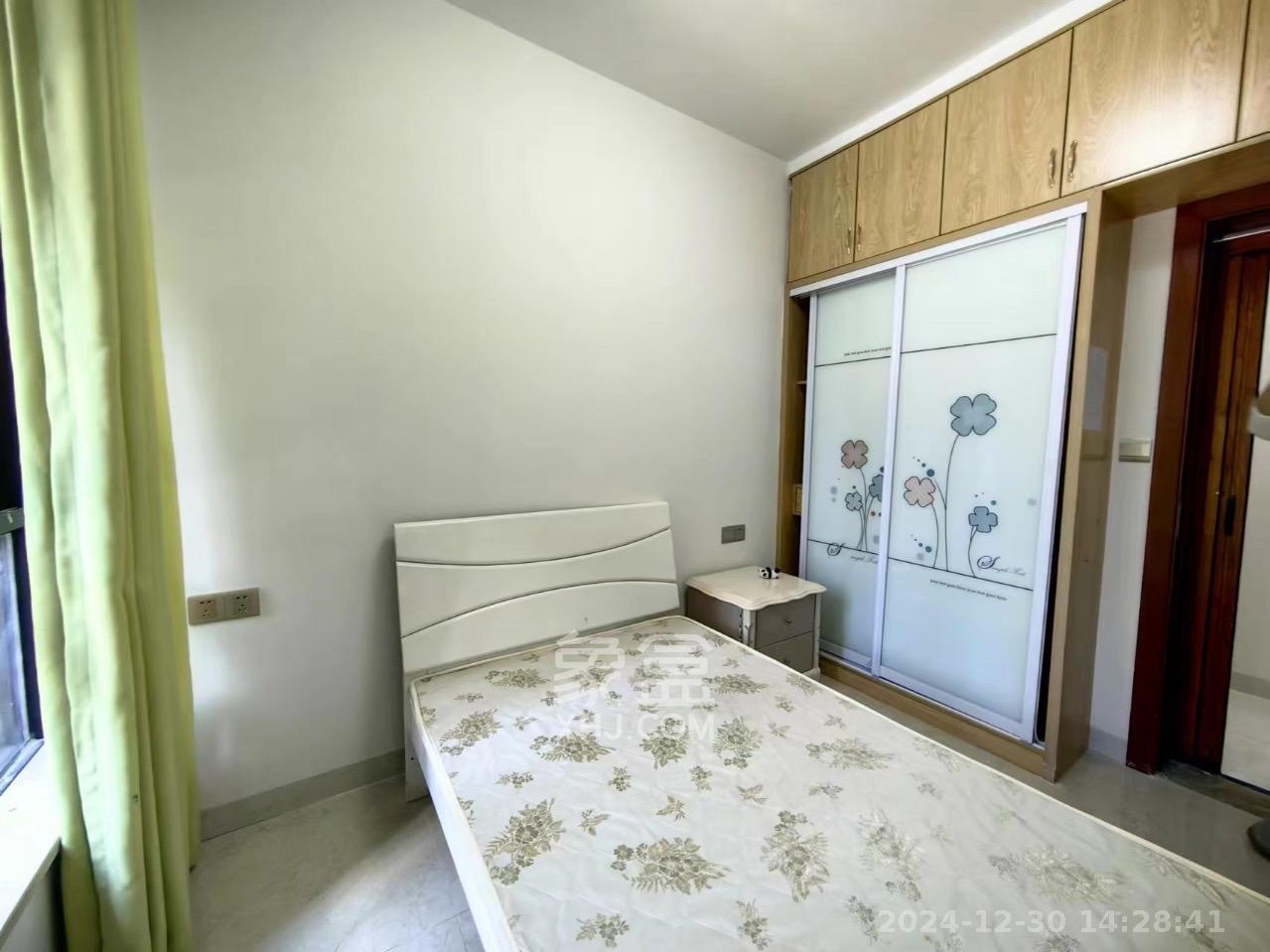 中建信和城  2室2厅1卫   2600.00元/月室内图