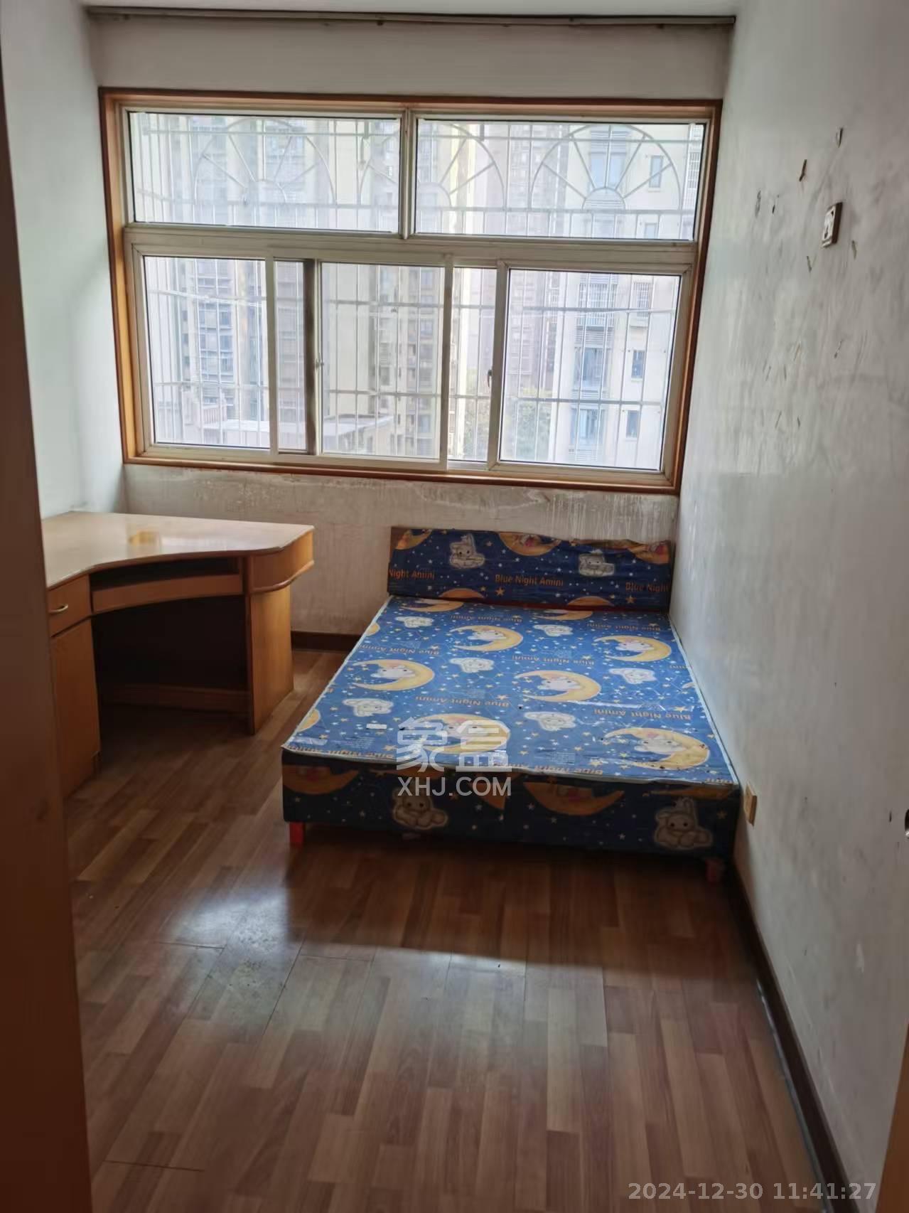 新桥小区  2室2厅1卫    1200.0元/月室内图