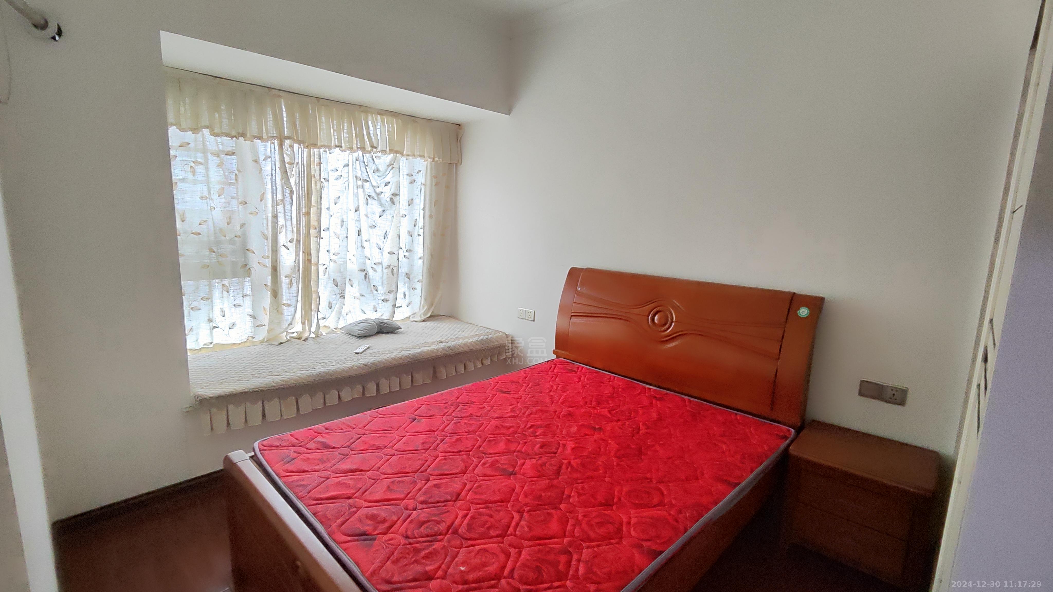 美的城一期 3室2厅2卫 2000.0元/月 美的城一期 3室2厅2卫 2000.0元/月室内图