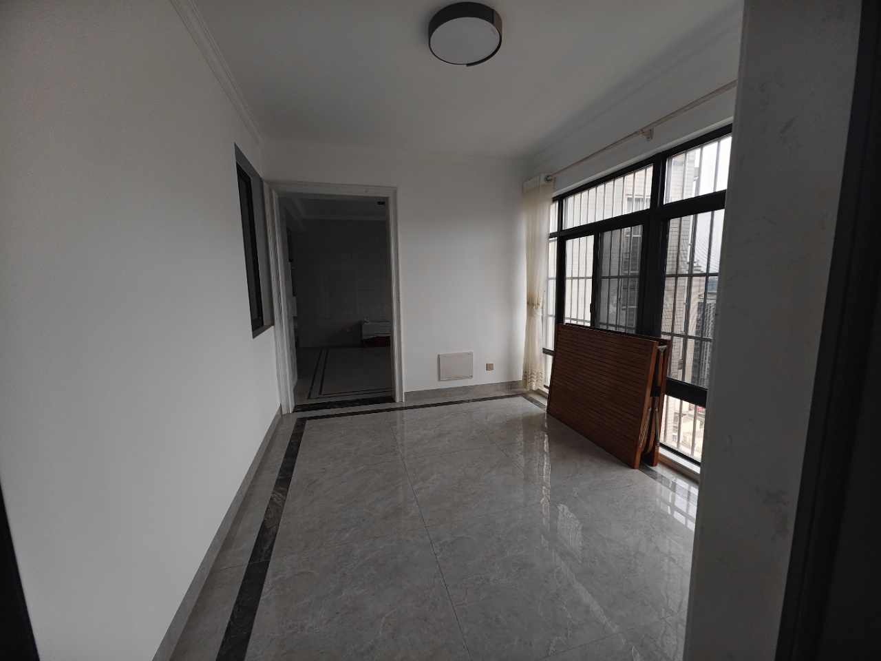 五源河公寓D区 3室2厅2卫 198.0万 五源河公寓D区 3室2厅2卫 198.0万室内图