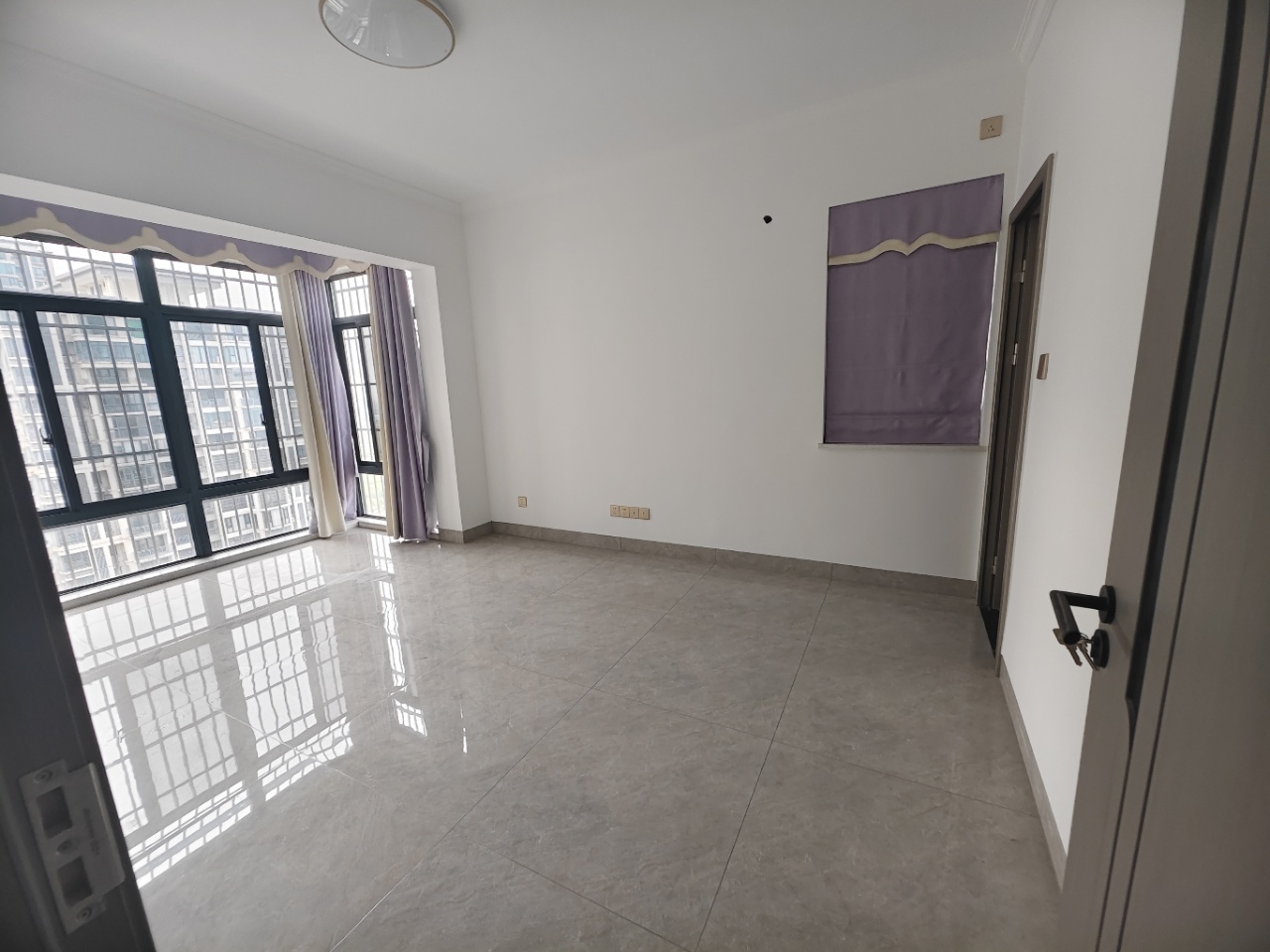 五源河公寓D区 3室2厅2卫 198.0万 五源河公寓D区 3室2厅2卫 198.0万室内图