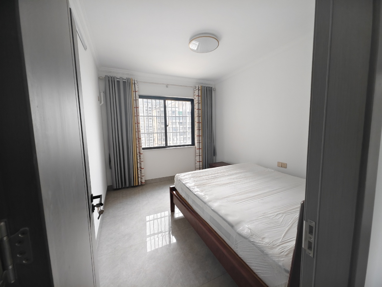 五源河公寓D区 3室2厅2卫 198.0万 五源河公寓D区 3室2厅2卫 198.0万室内图