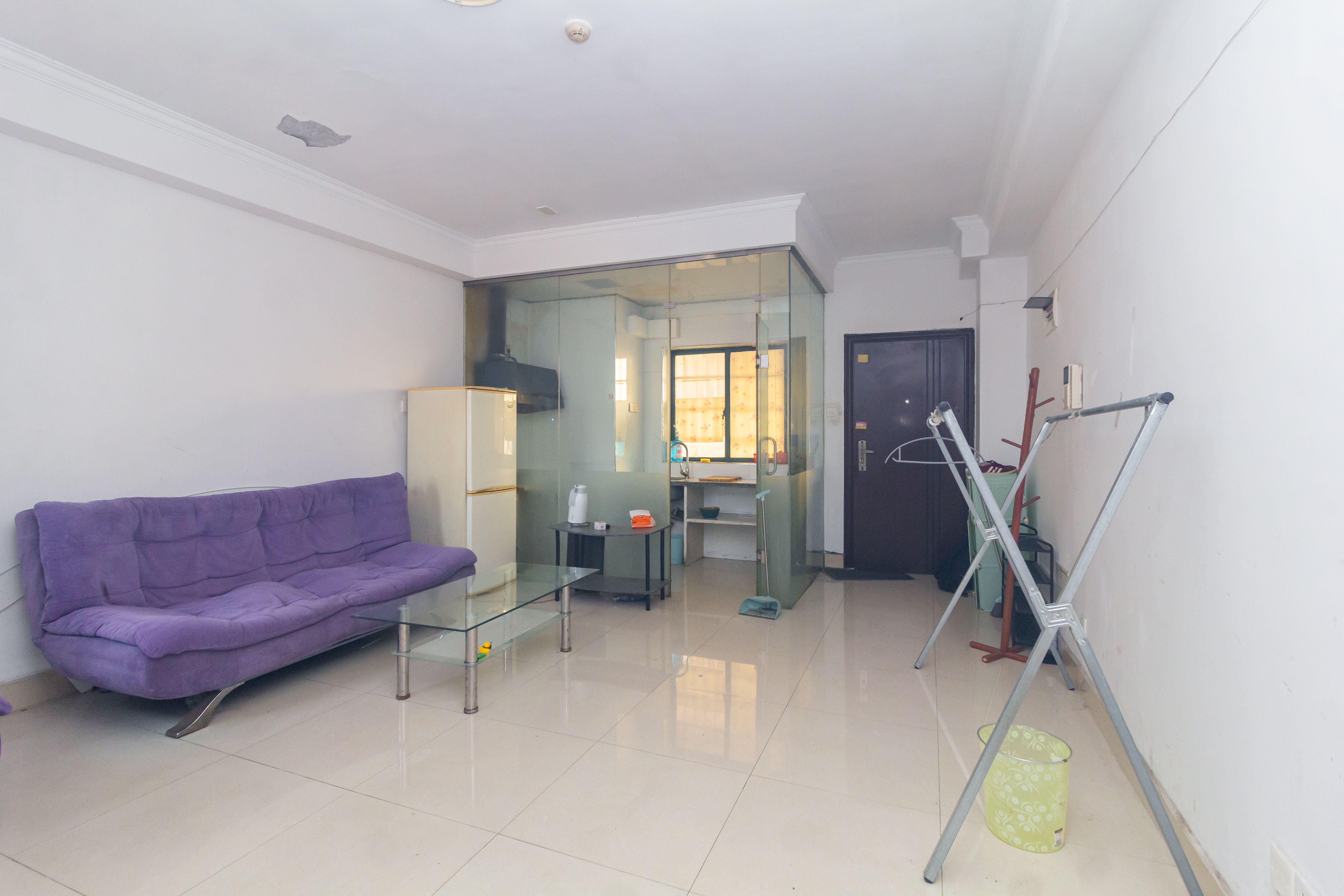 华天LOHO小镇  1室1厅1卫    26.0万 华天LOHO小镇  1室1厅1卫    26.0万客厅