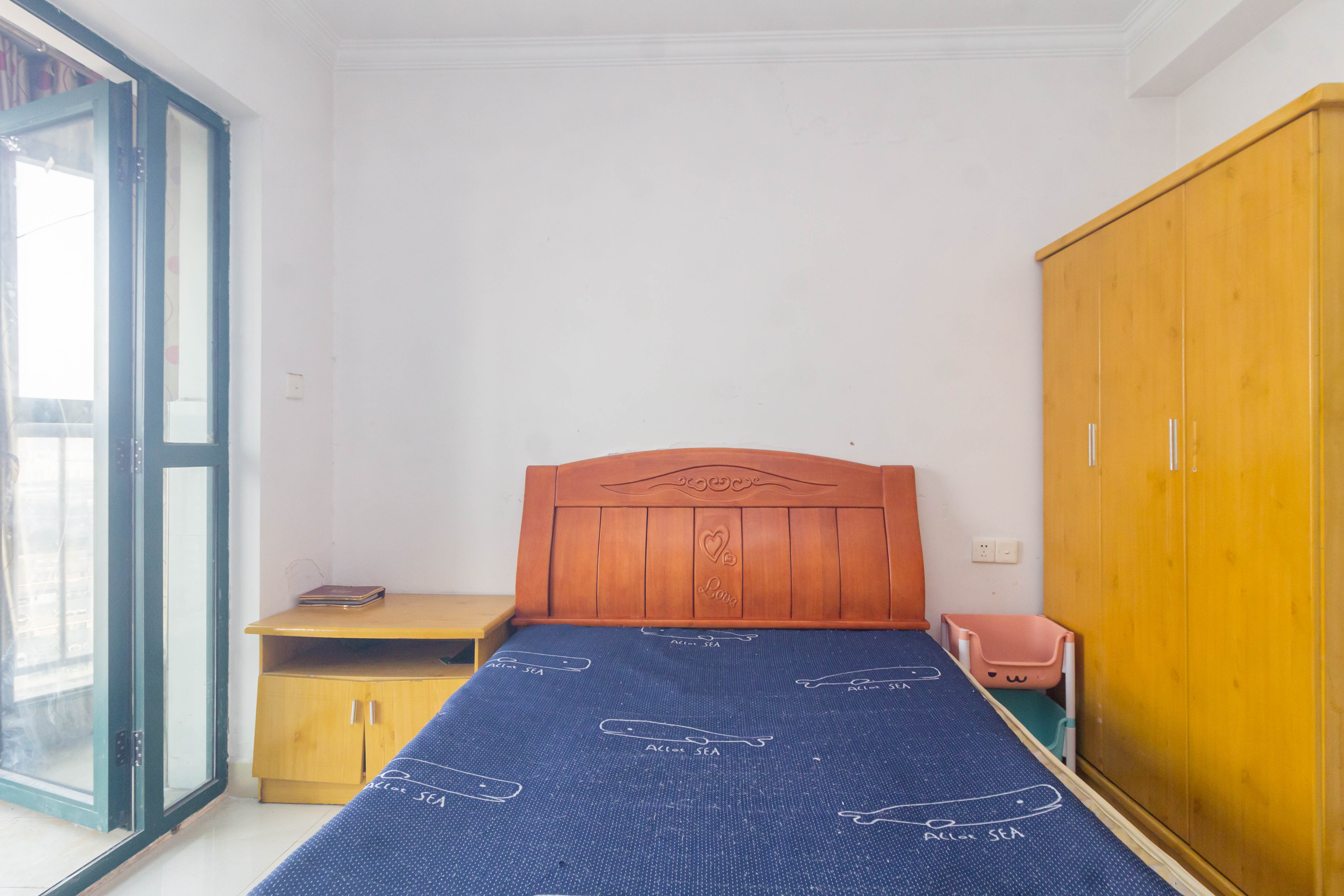 华天LOHO小镇  1室1厅1卫    26.0万 华天LOHO小镇  1室1厅1卫    26.0万卧室