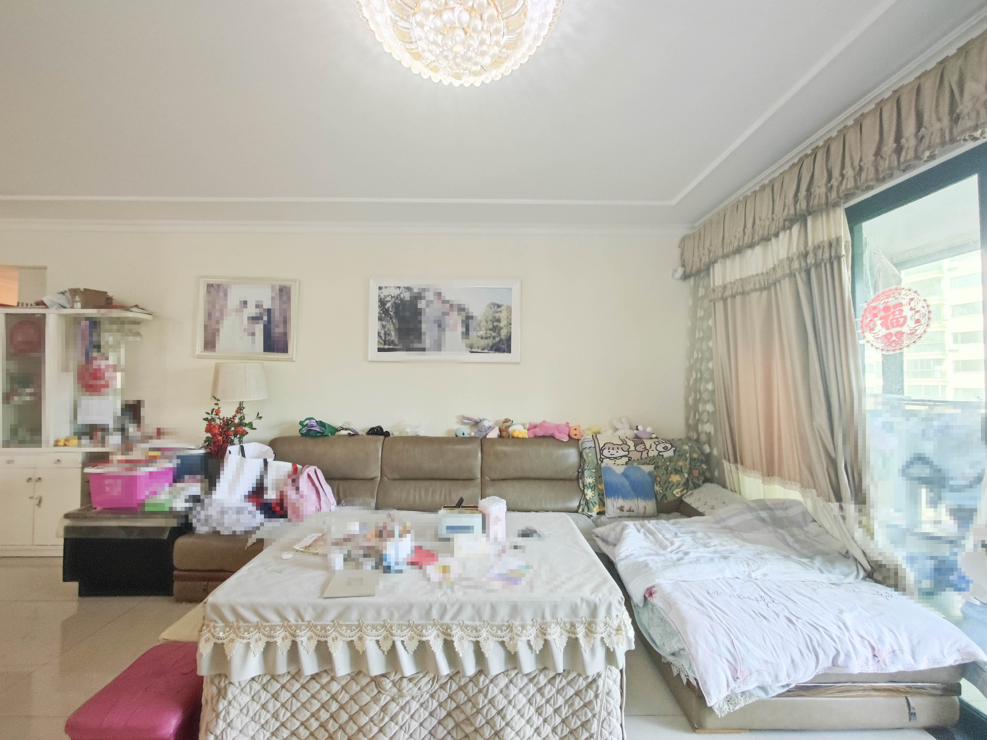 恒大城  4室2厅2卫    118.0万 恒大城  4室2厅2卫    118.0万客厅