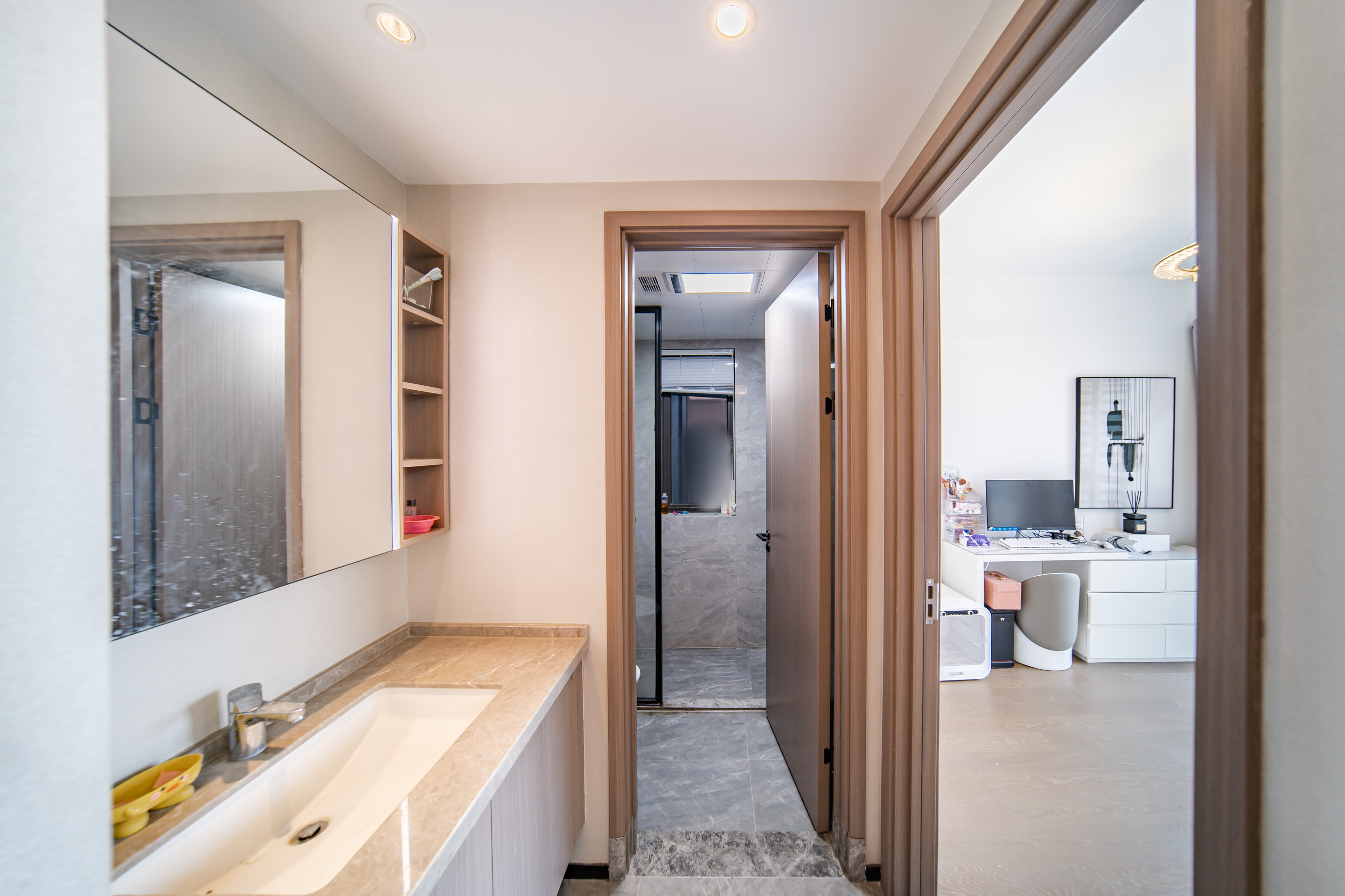 建发电建江山悦 4室2厅1卫 135.0万 建发电建江山悦 4室2厅1卫 135.0万卫生间