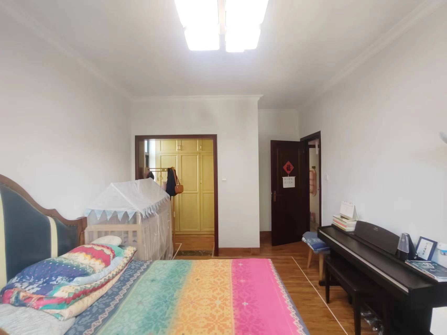 环强御景湾 3室2厅2卫 186.6万 环强御景湾 3室2厅2卫 186.6万室内图