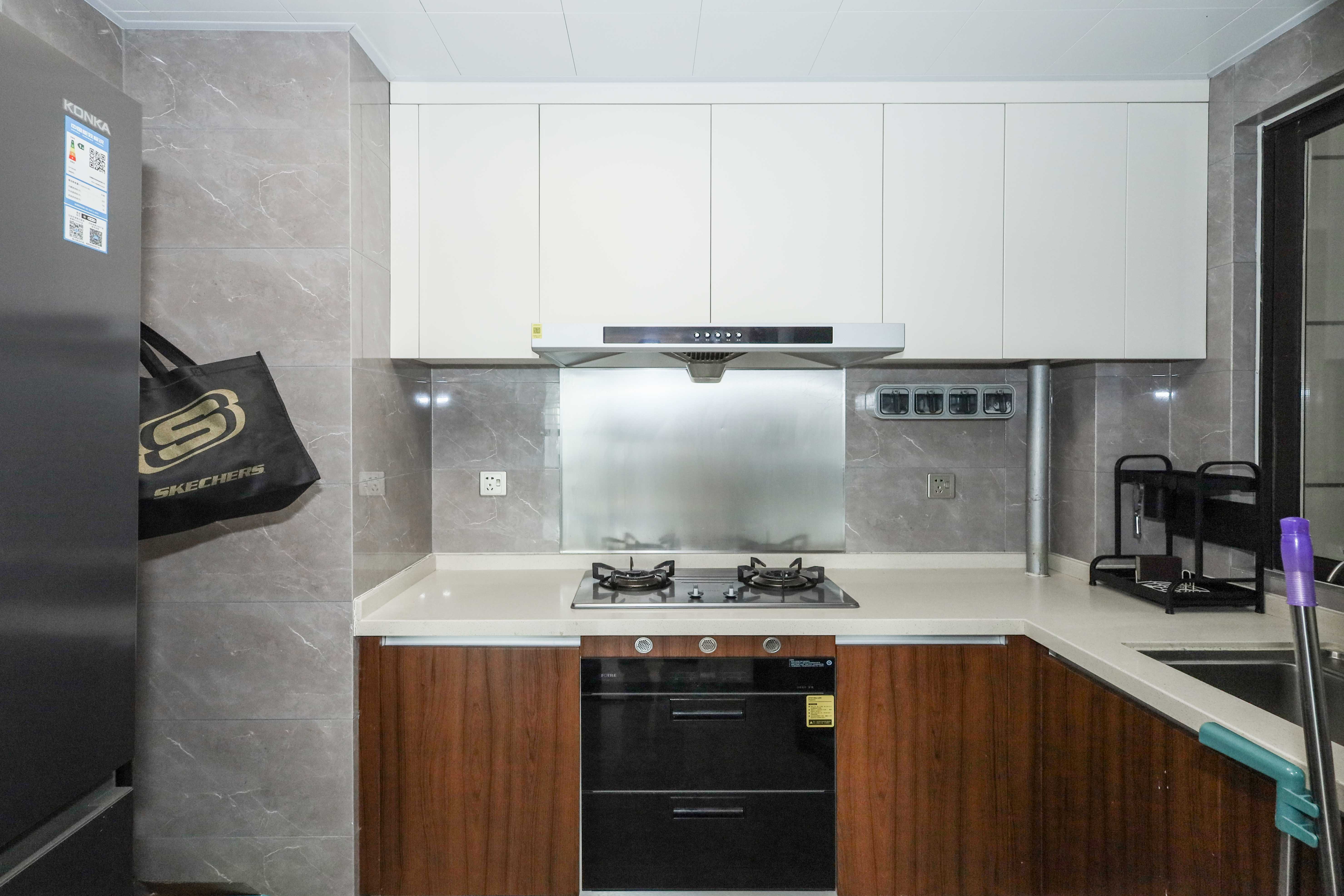 中梁云麓传奇 3室2厅1卫 105.0万 中梁云麓传奇 3室2厅1卫 105.0万厨房