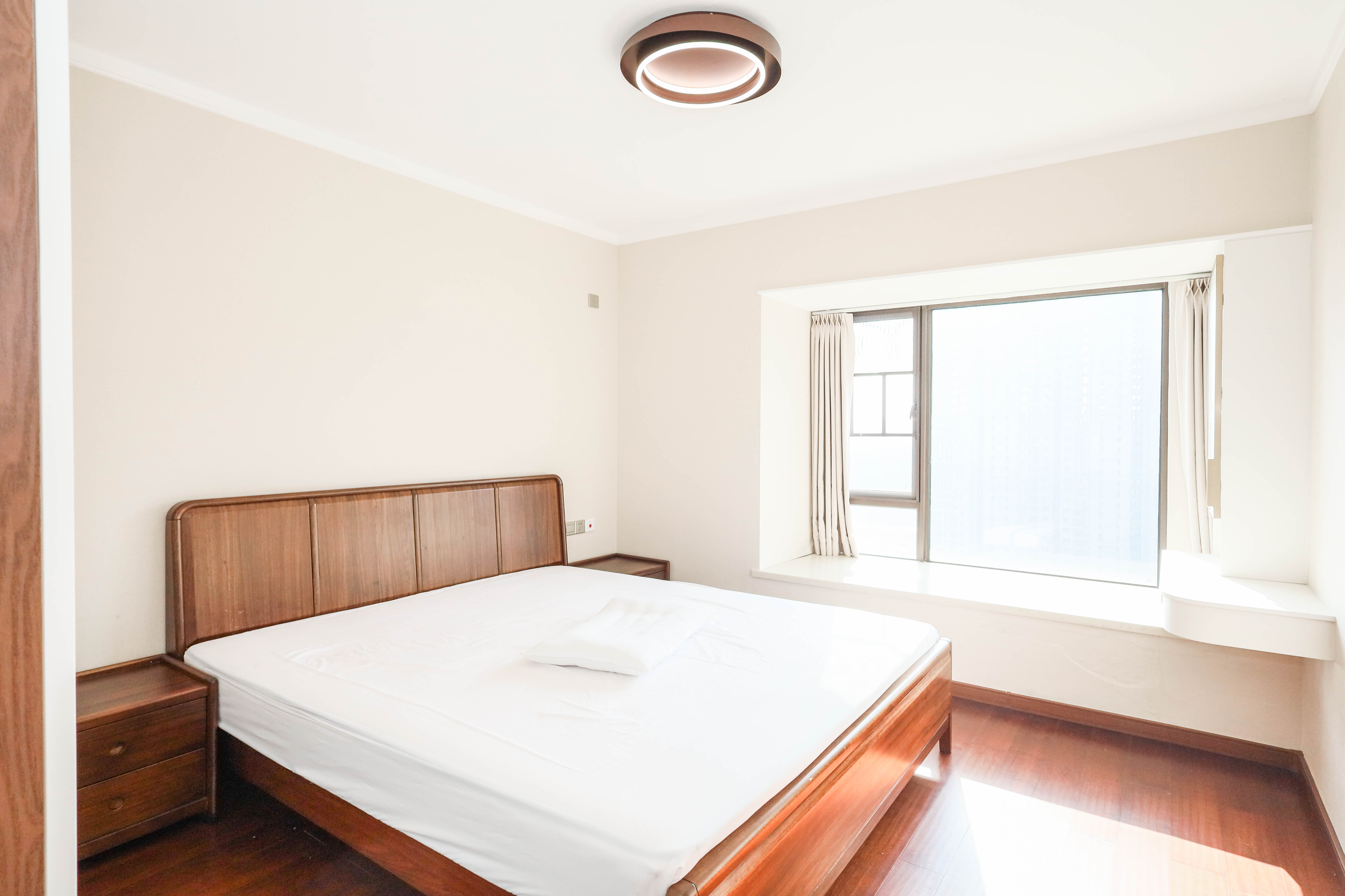 中梁云麓传奇 3室2厅1卫 105.0万 中梁云麓传奇 3室2厅1卫 105.0万卧室