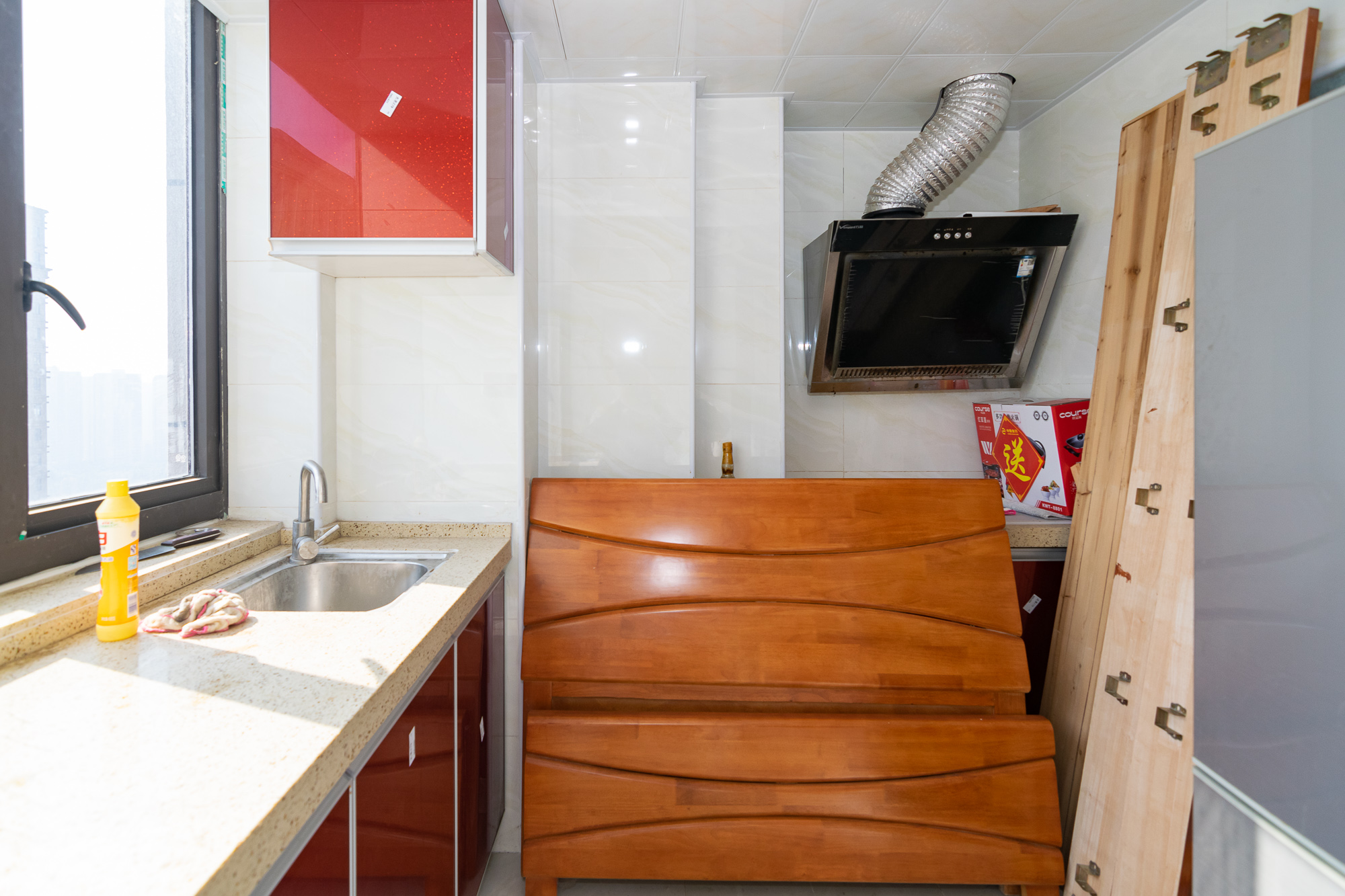 润和紫郡一期  1室1厅1卫    26.0万 润和紫郡一期  1室1厅1卫    26.0万厨房