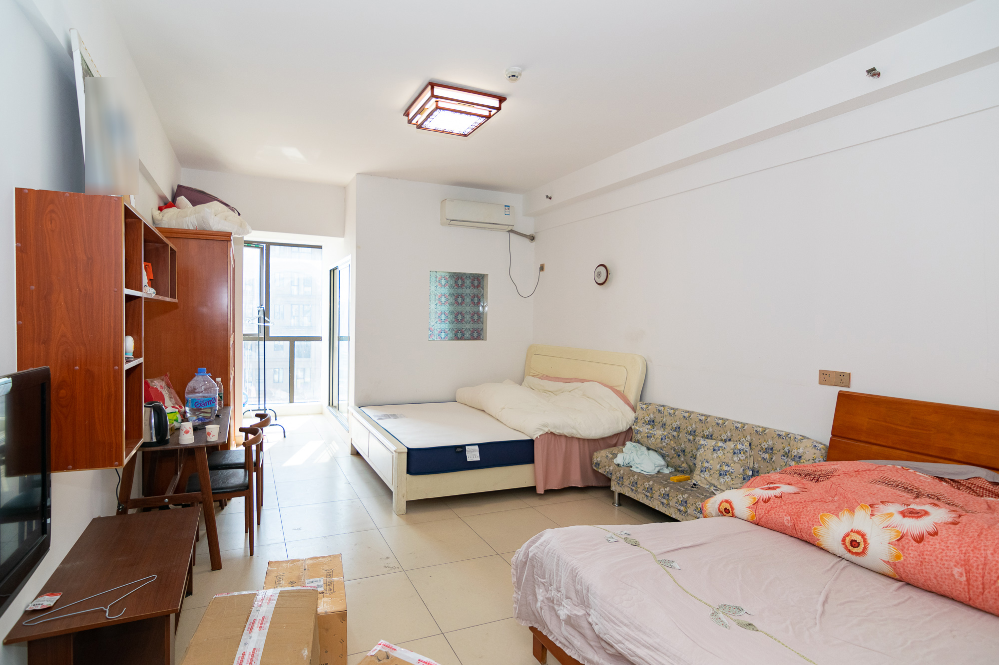 润和紫郡一期  1室1厅1卫    26.0万 润和紫郡一期  1室1厅1卫    26.0万客厅