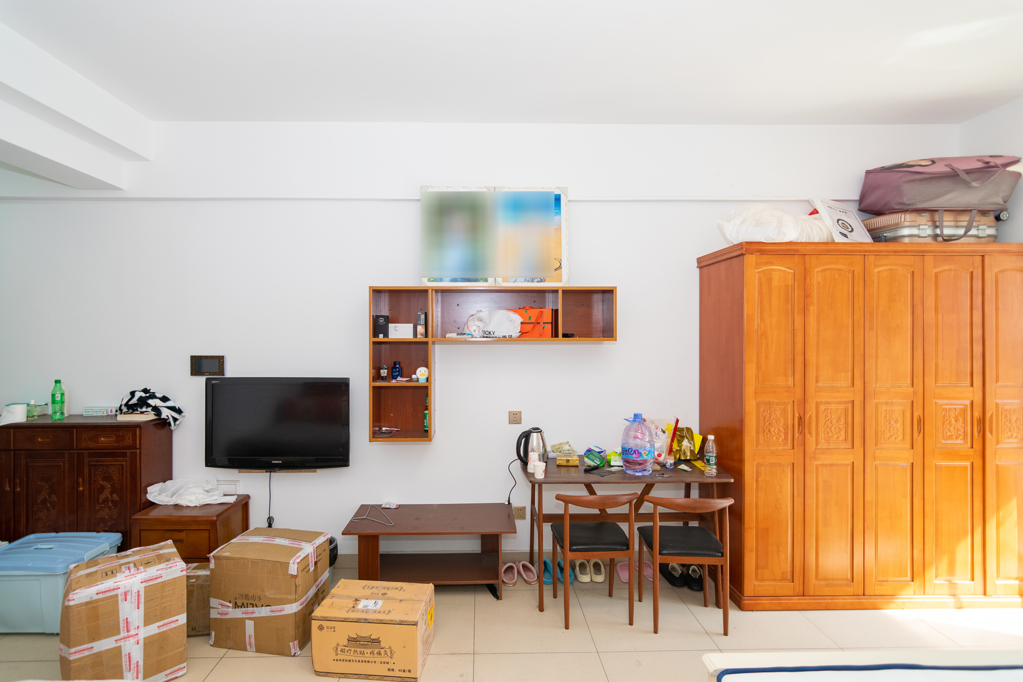 润和紫郡一期  1室1厅1卫    26.0万 润和紫郡一期  1室1厅1卫    26.0万客厅