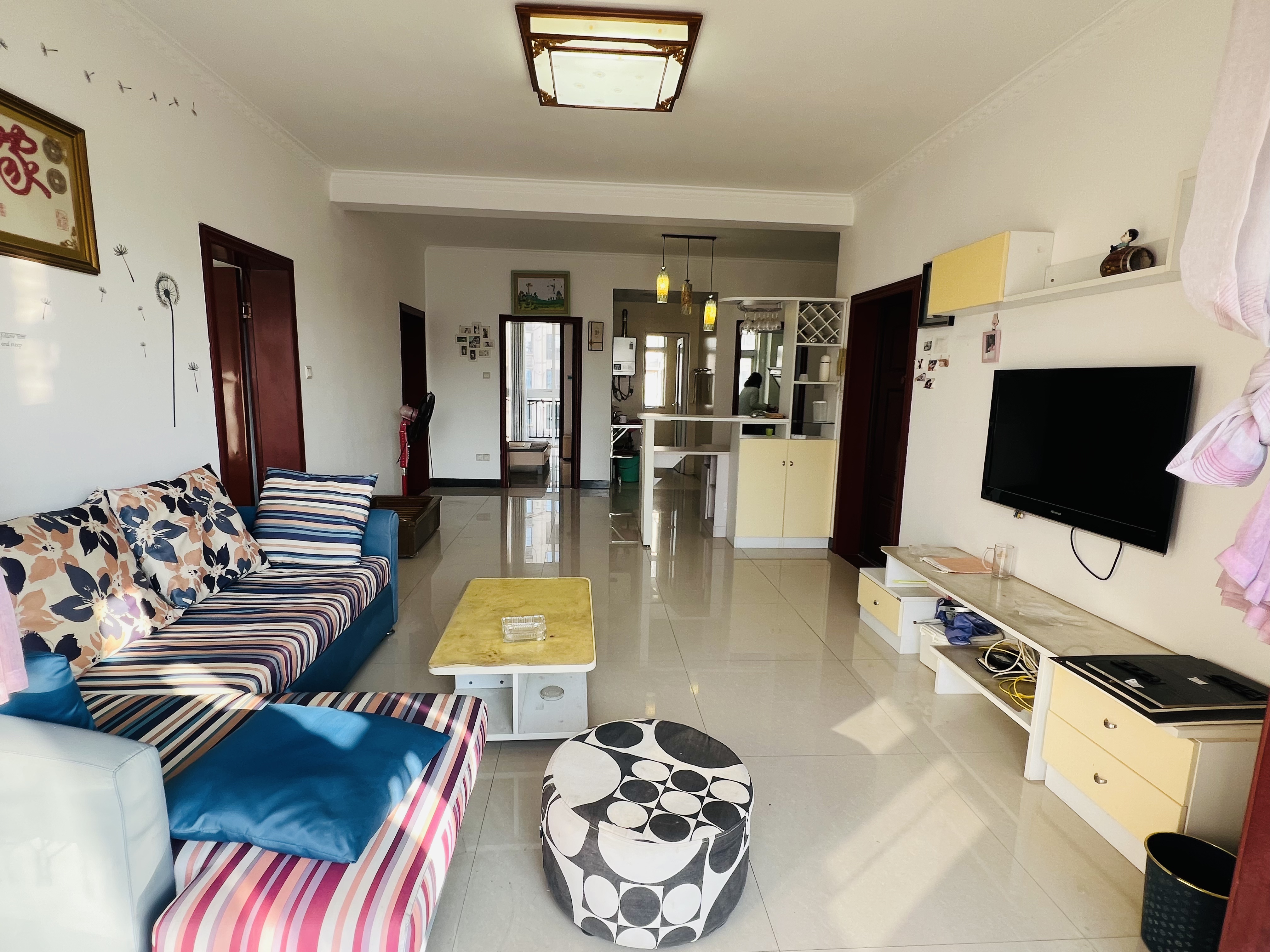 学府花园(文苑瑞景) 3室2厅1卫 1200.0元/月 学府花园(文苑瑞景) 3室2厅1卫 1200.0元/月室内图