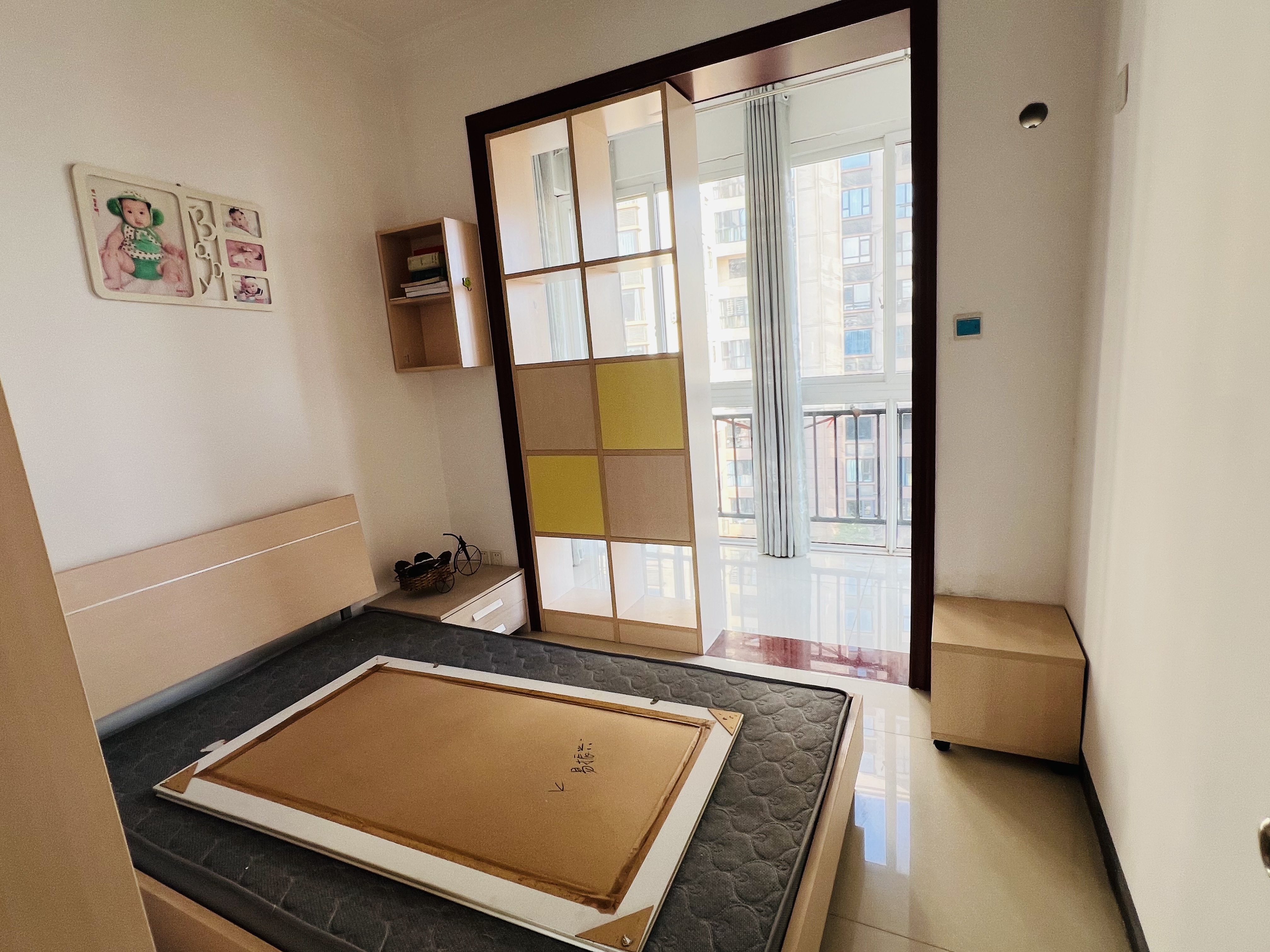 学府花园(文苑瑞景) 3室2厅1卫 1200.0元/月 学府花园(文苑瑞景) 3室2厅1卫 1200.0元/月室内图