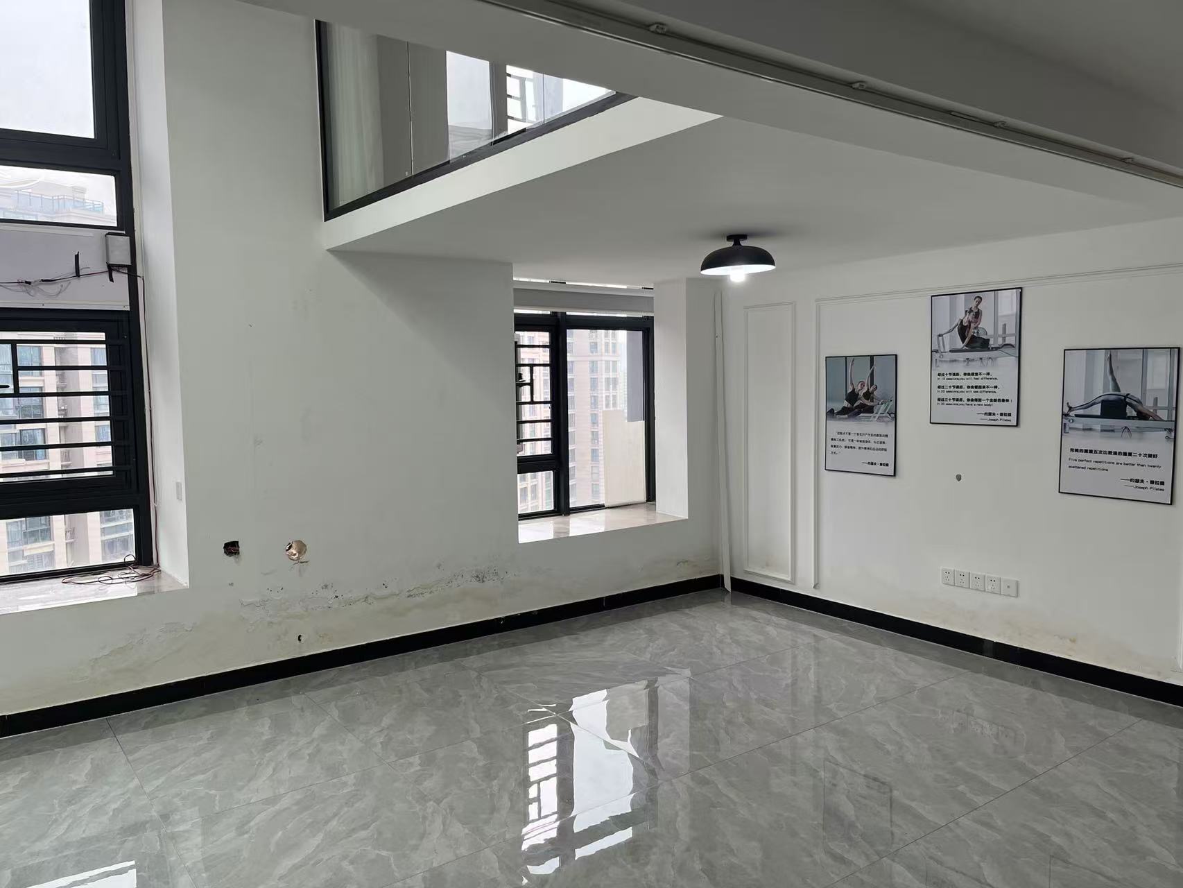 明昇壹城(明昇时代广场)三期 2室1厅1卫 2200.0元/月 明昇壹城(明昇时代广场)三期 2室1厅1卫 2200.0元/月室内图