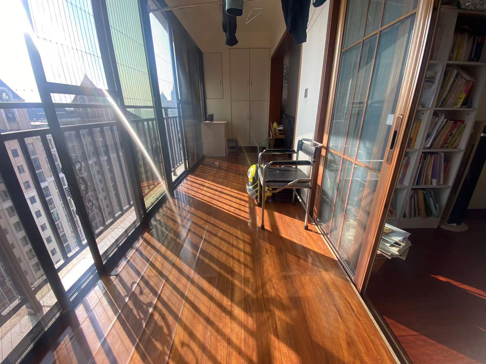 华晨御园 3室2厅2卫 73.8万 华晨御园 3室2厅2卫 73.8万室内图