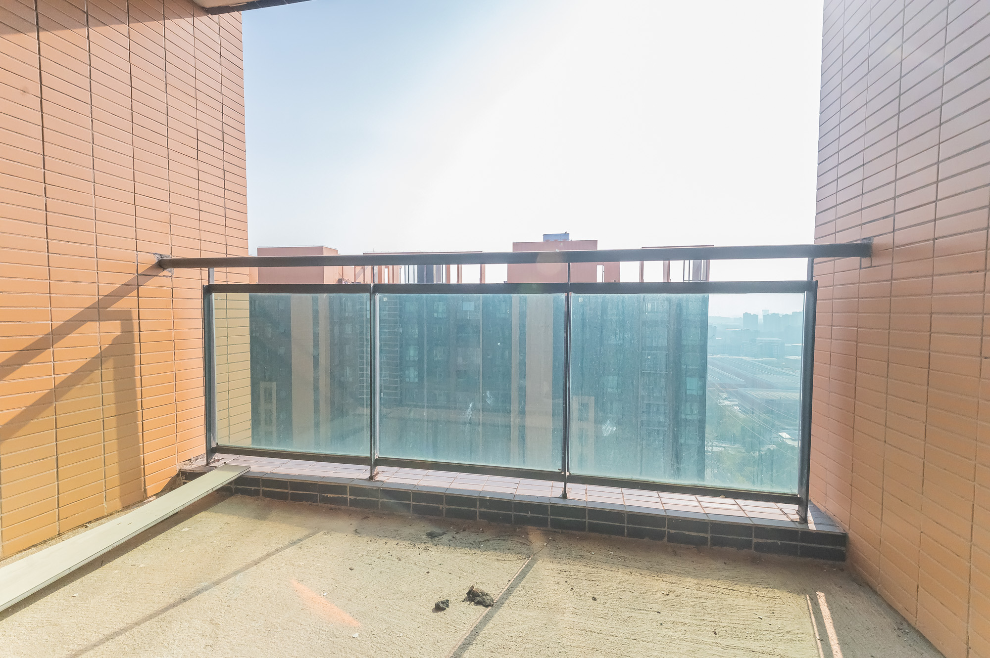 海伦春天 2室2厅1卫 49.0万 海伦春天 2室2厅1卫 49.0万其他