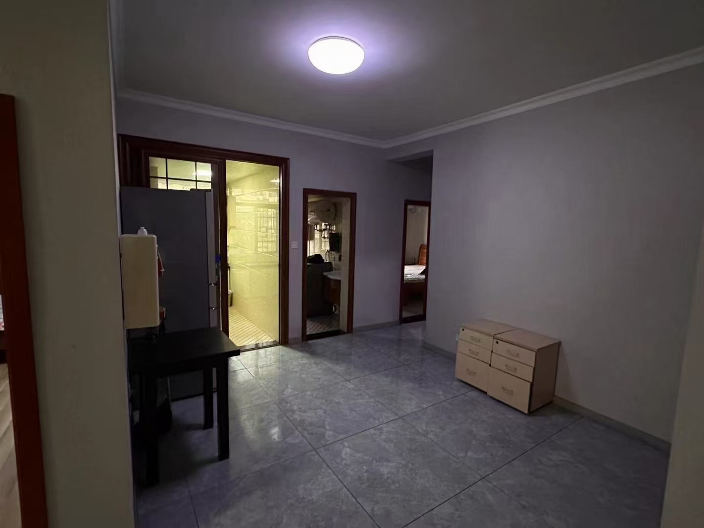 天地人和 4室2厅2卫 1800.0元/月 天地人和 4室2厅2卫 1800.0元/月室内图